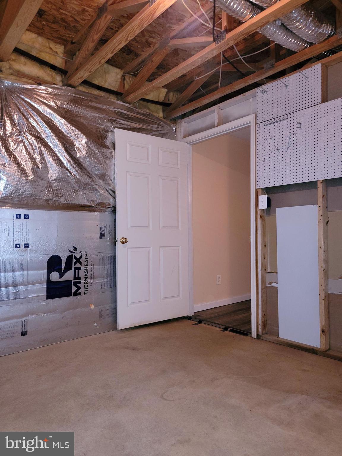 OAK COURT - Residential