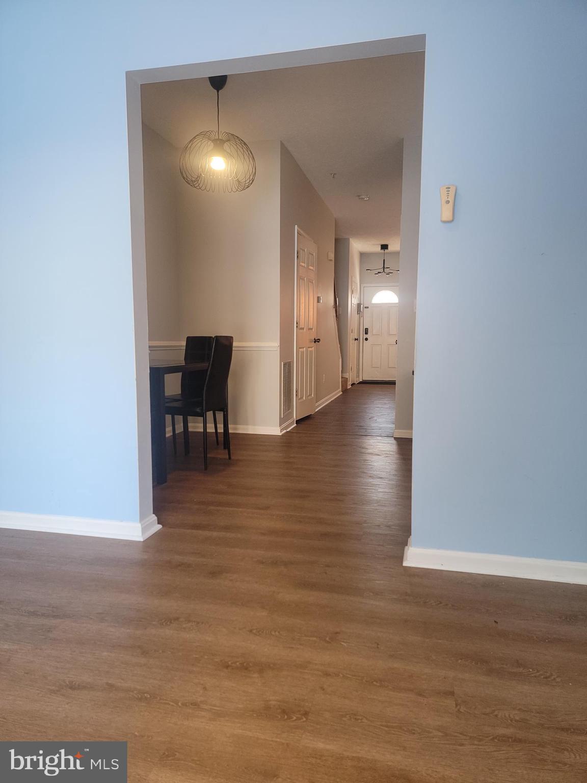 OAK COURT - Residential