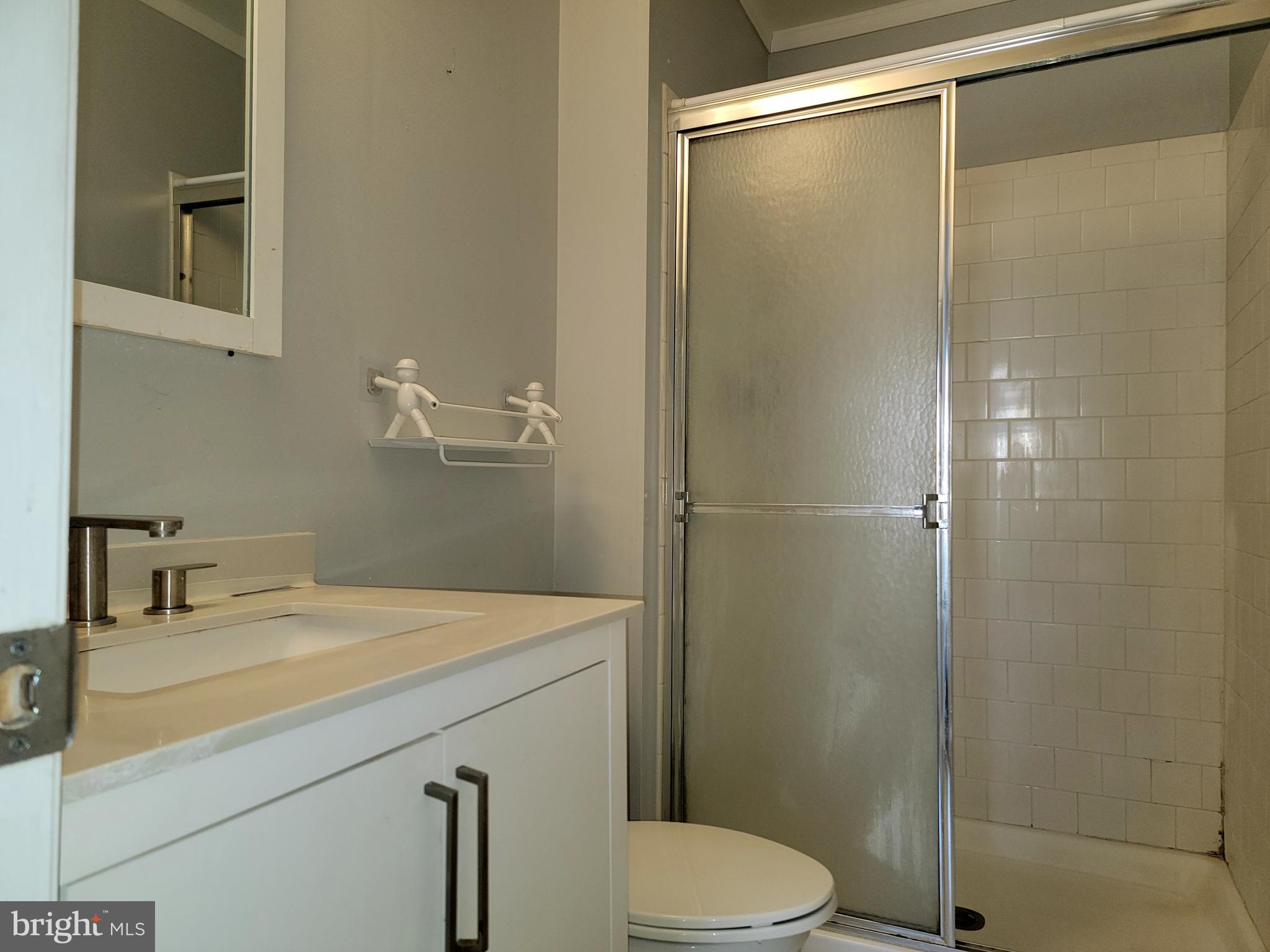 OAK COURT - Residential