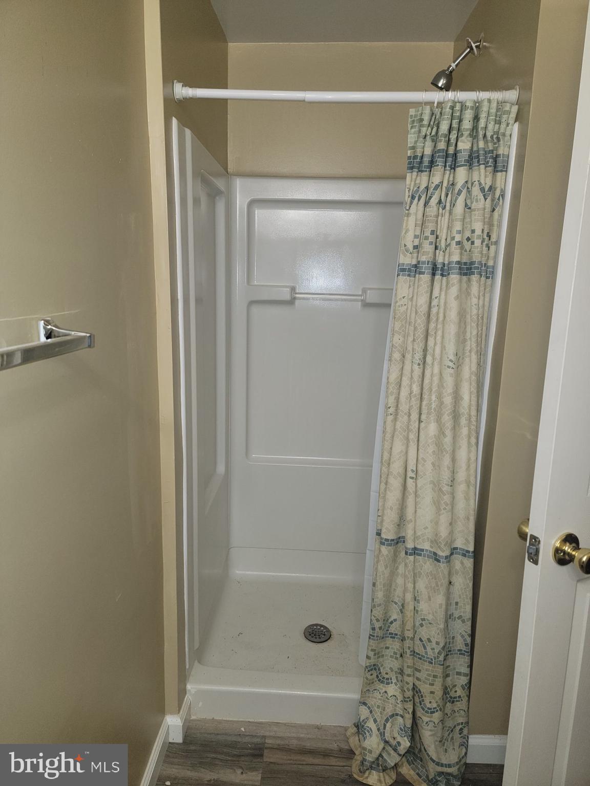 OAK COURT - Residential