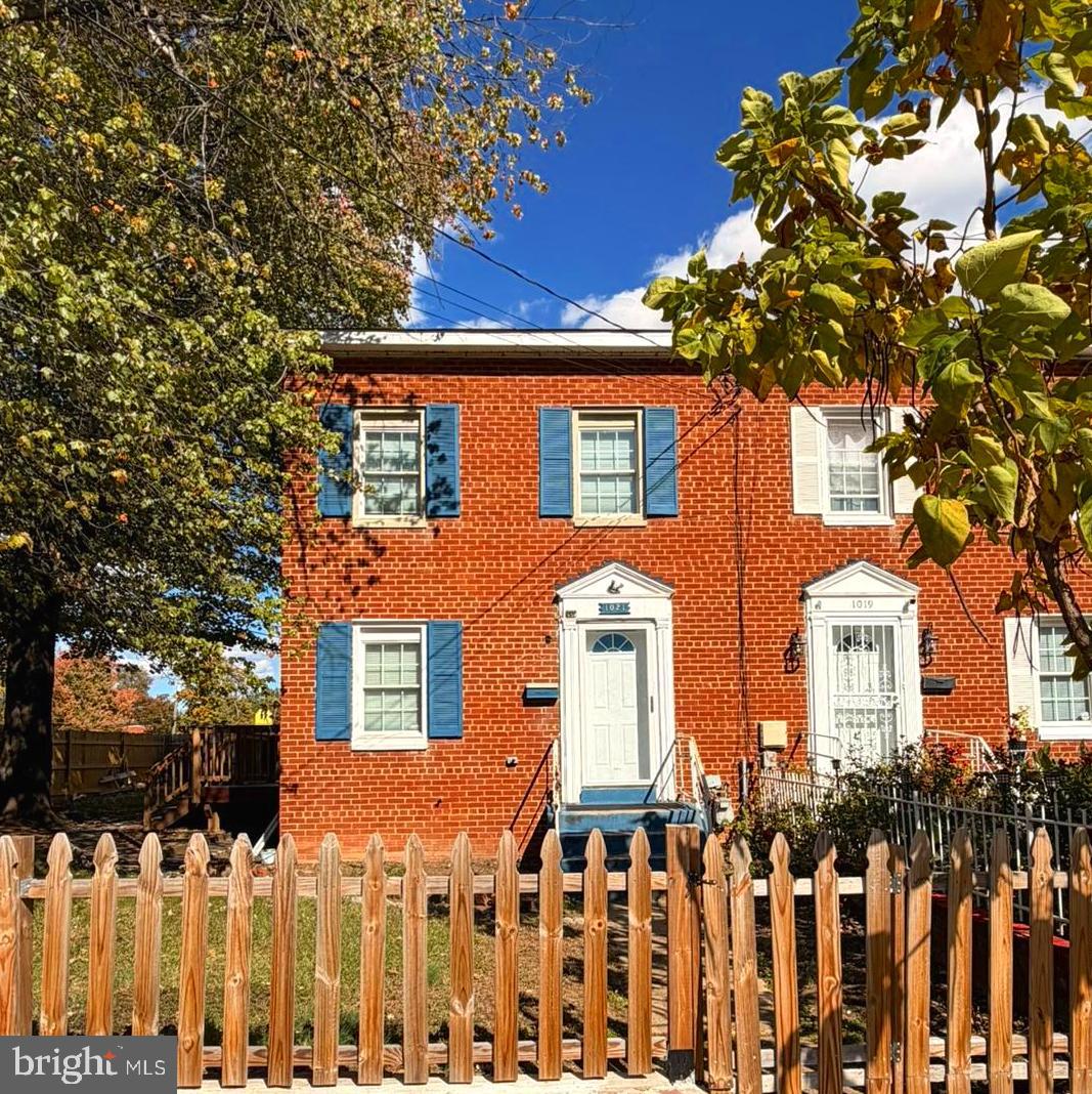 BOOKER T HOMES - Residential