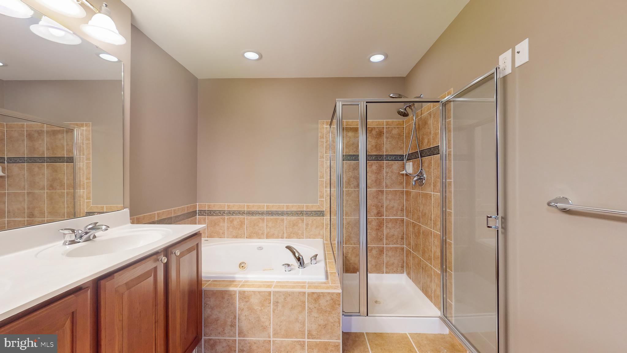 PRESERVE AT MANOR WOODS - Residential Lease