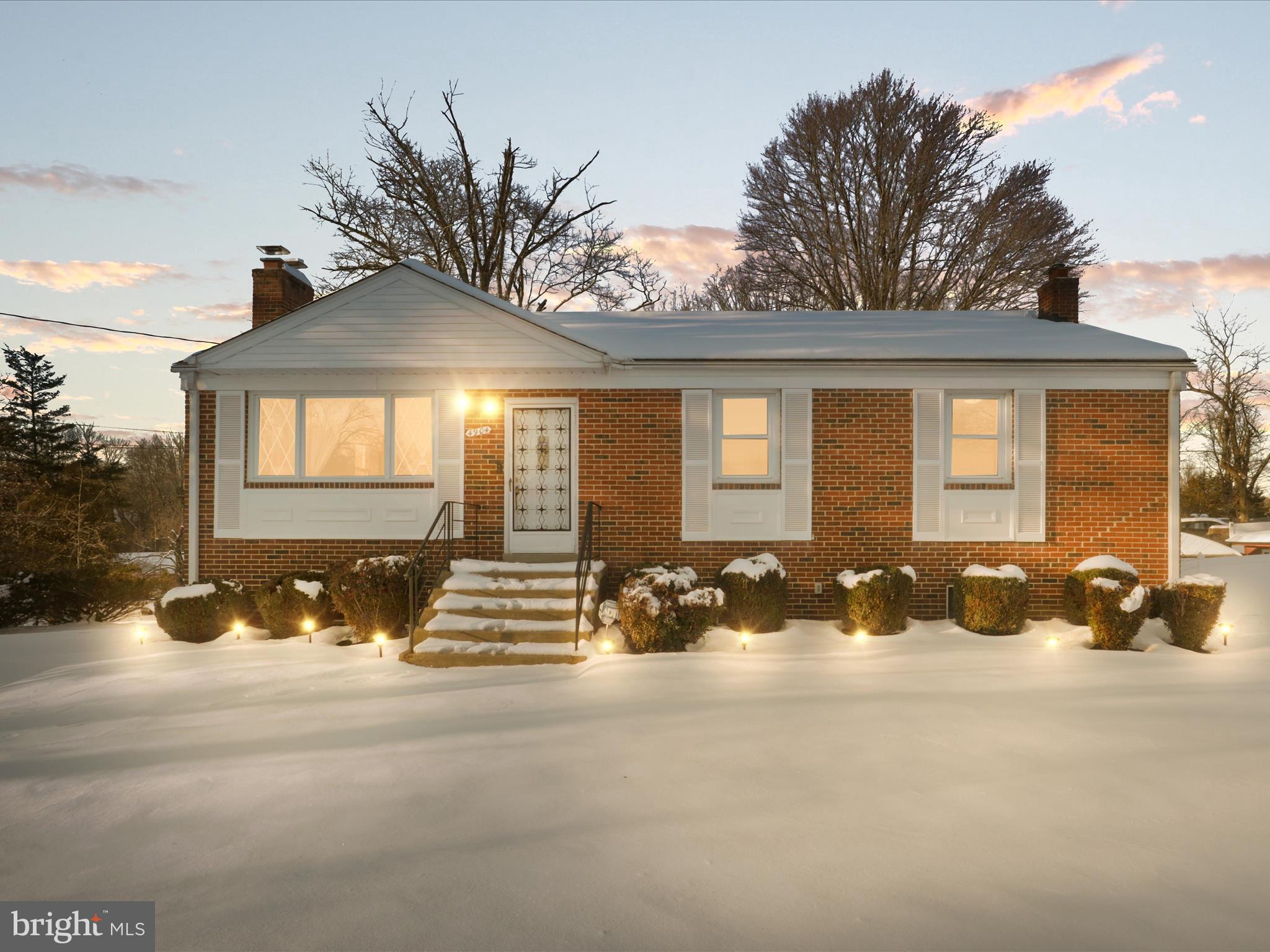 ANDREW HILLS - Residential