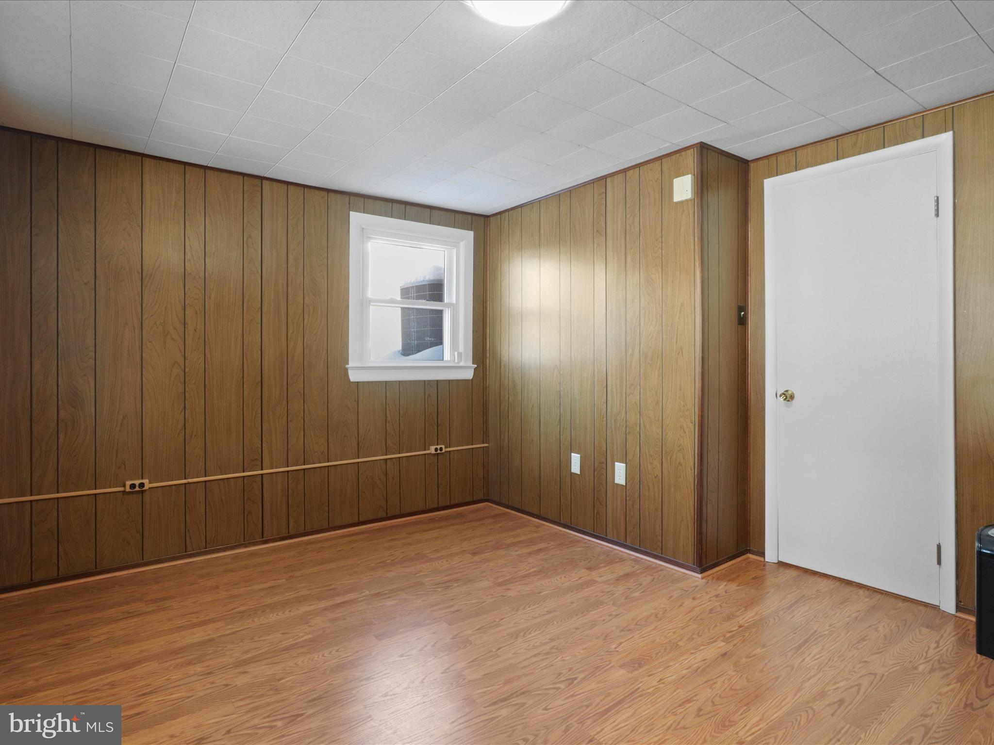 ANDREW HILLS - Residential