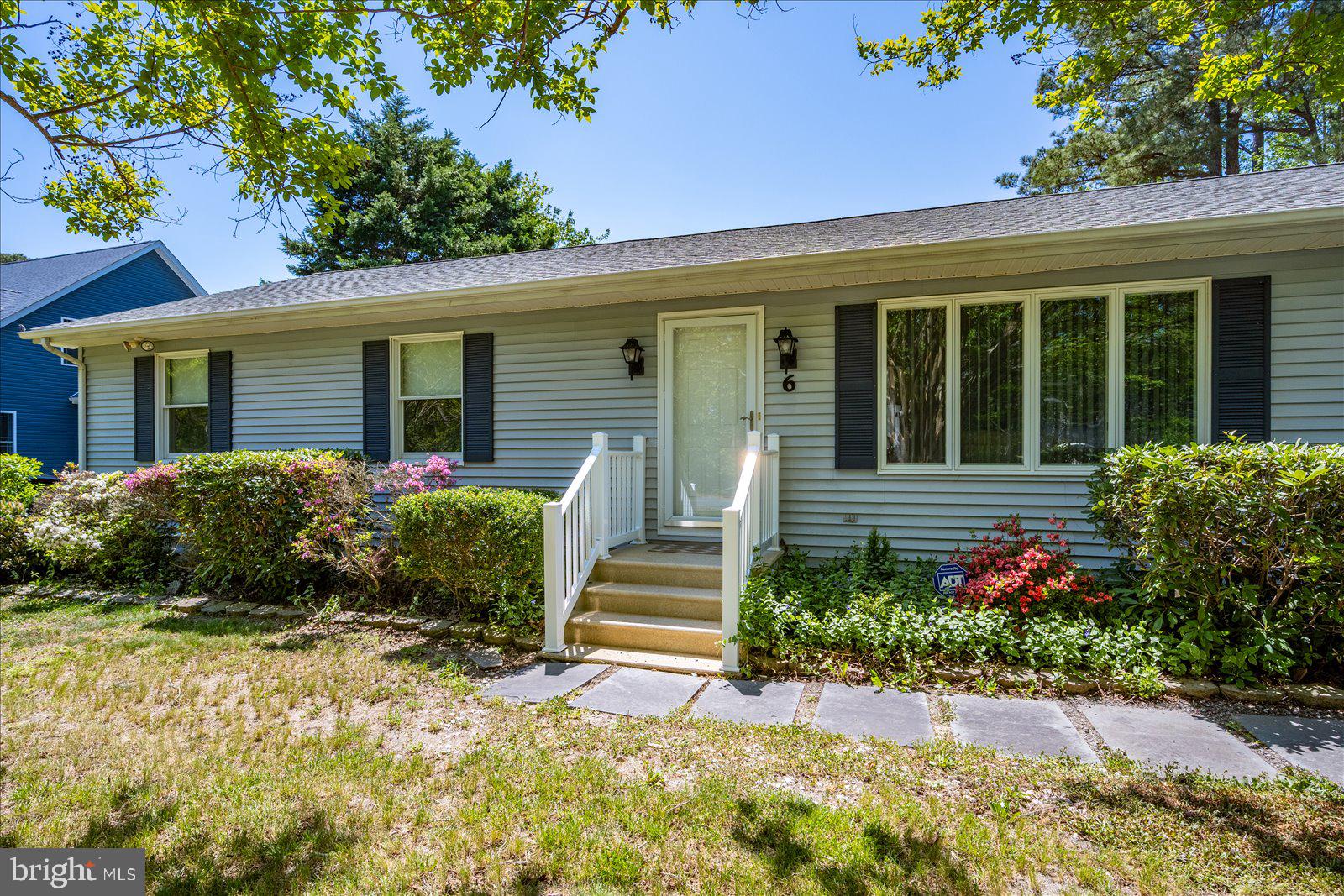 6 FRONTIER DRIVE