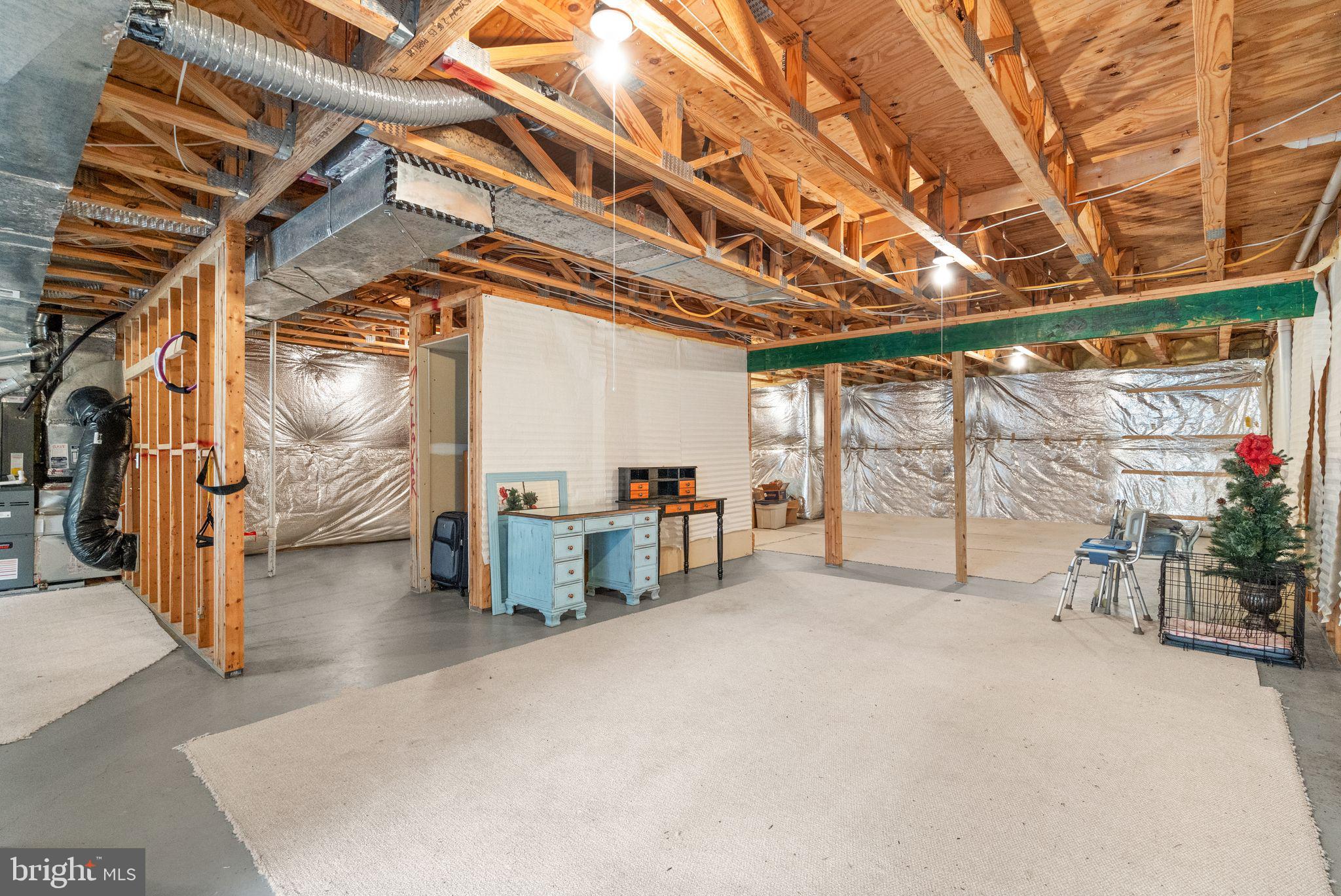 HERITAGE HUNT - Residential