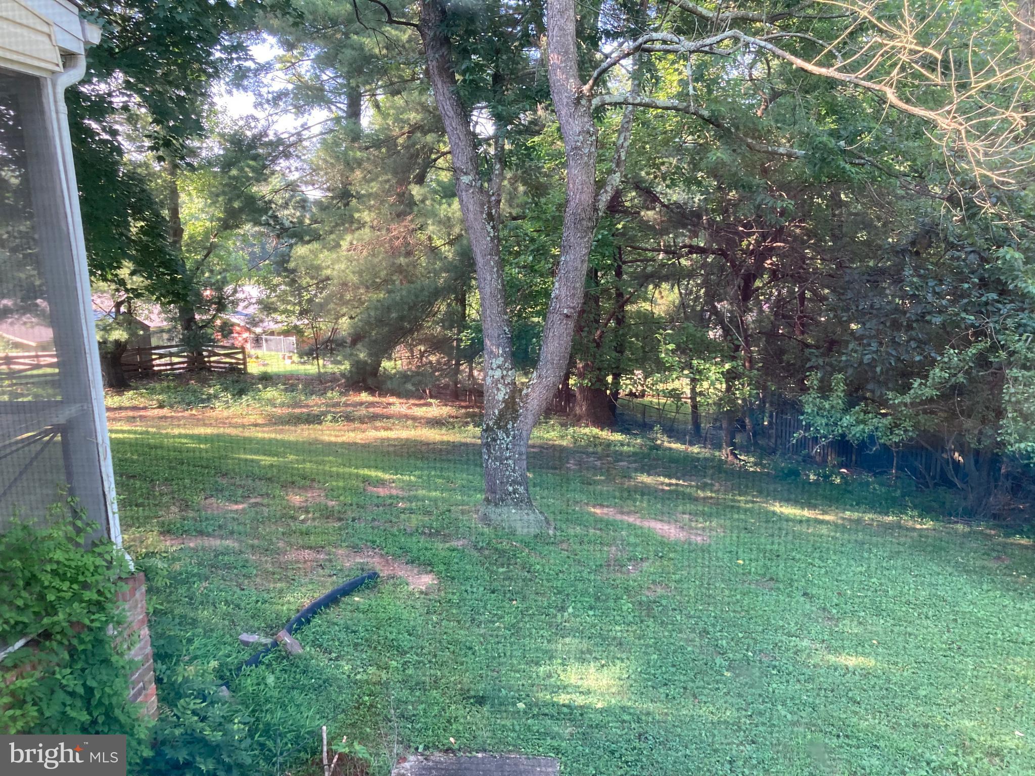 306 CHARLTON COURT
