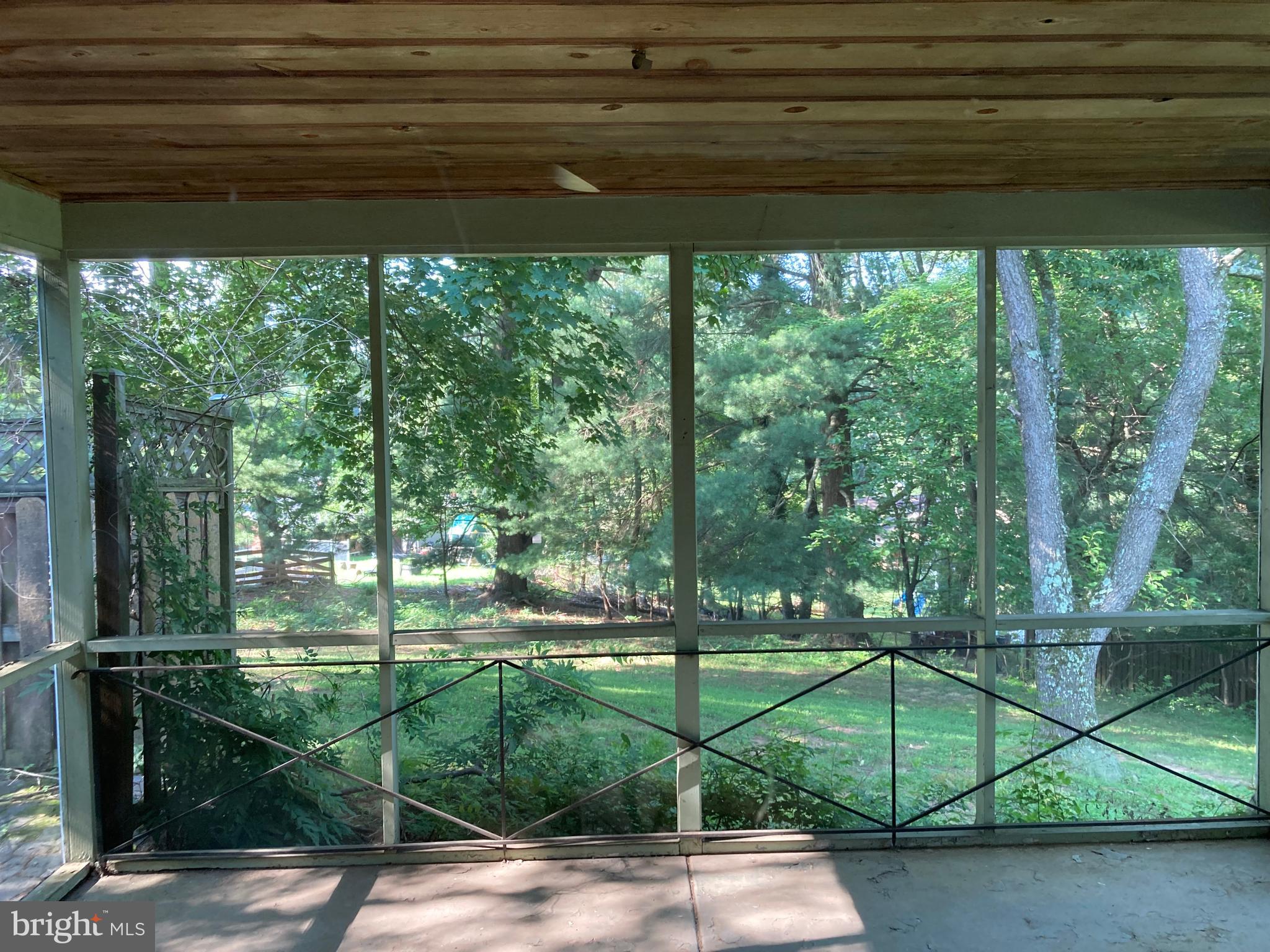 306 CHARLTON COURT
