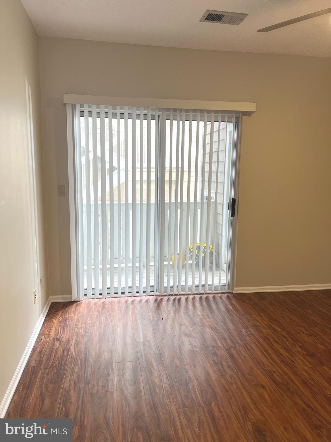 SANDERLING - Residential Lease