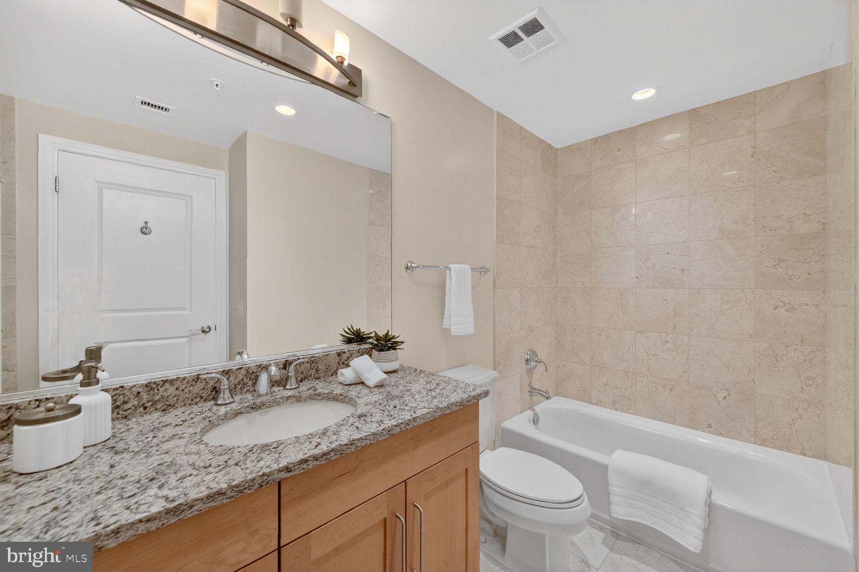 ONE PARK CREST CONDOMINIUM - Residential