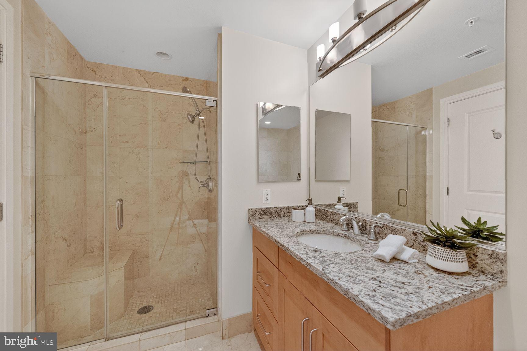ONE PARK CREST CONDOMINIUM - Residential