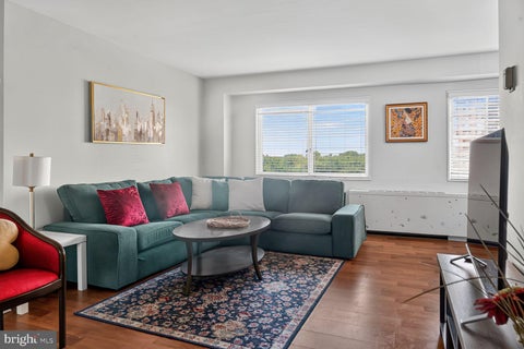 Photo of 1111 University Boulevard W #714, SILVER SPRING, MD 20902 (MLS # MDMC2256650)