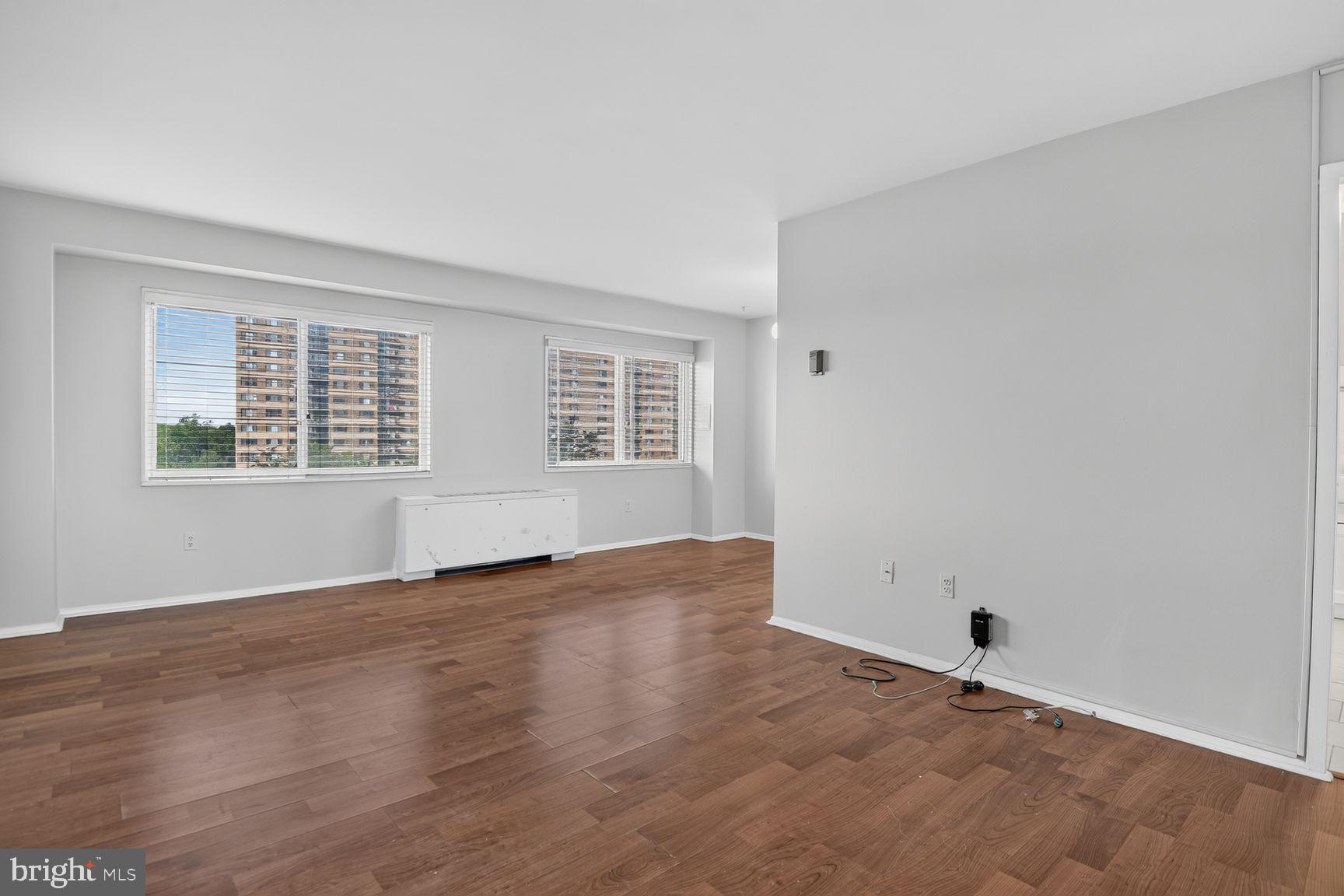 1111 UNIVERSITY BOULEVARD W 714