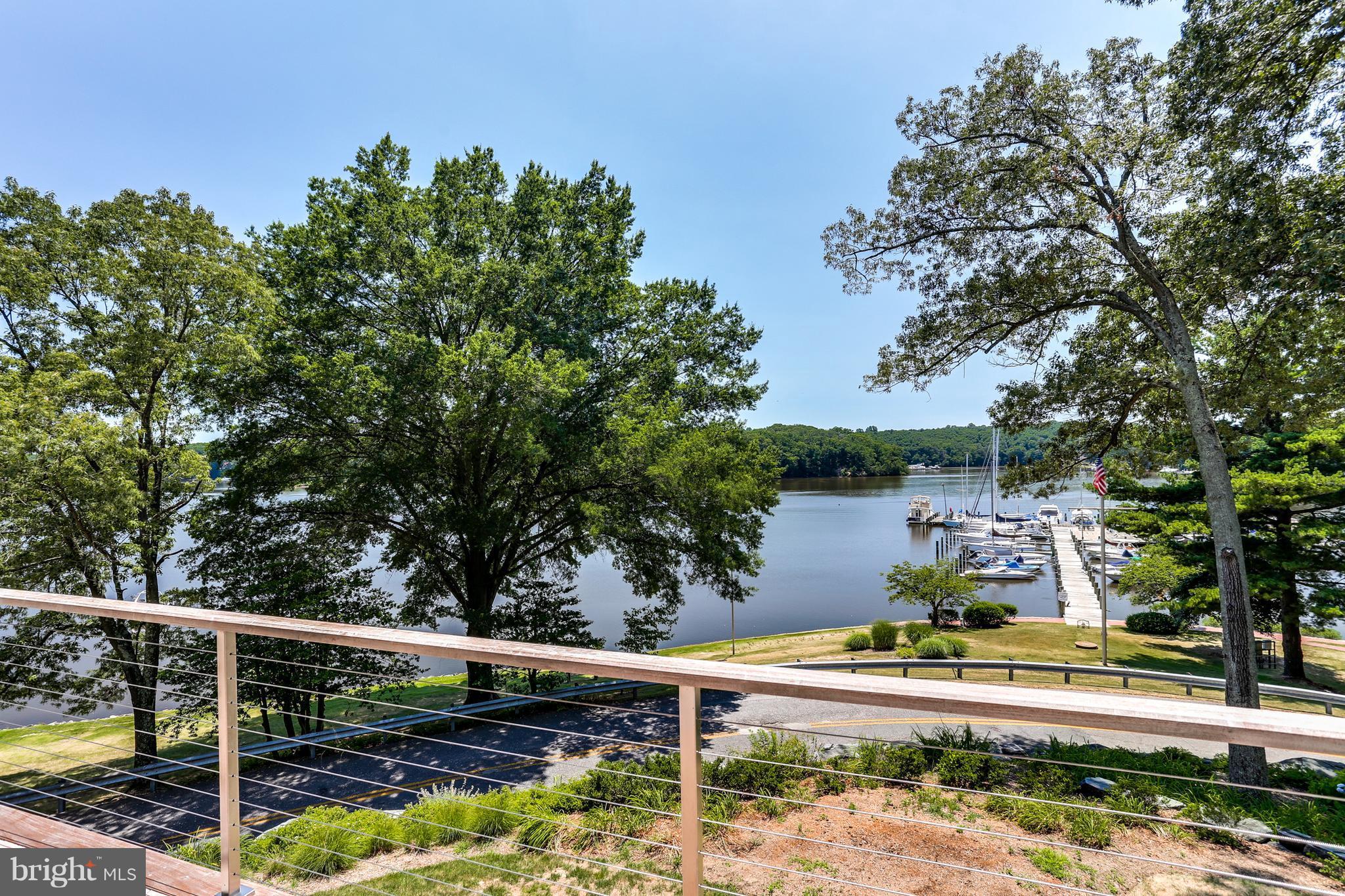 BEN OAKS ON SEVERN - Residential