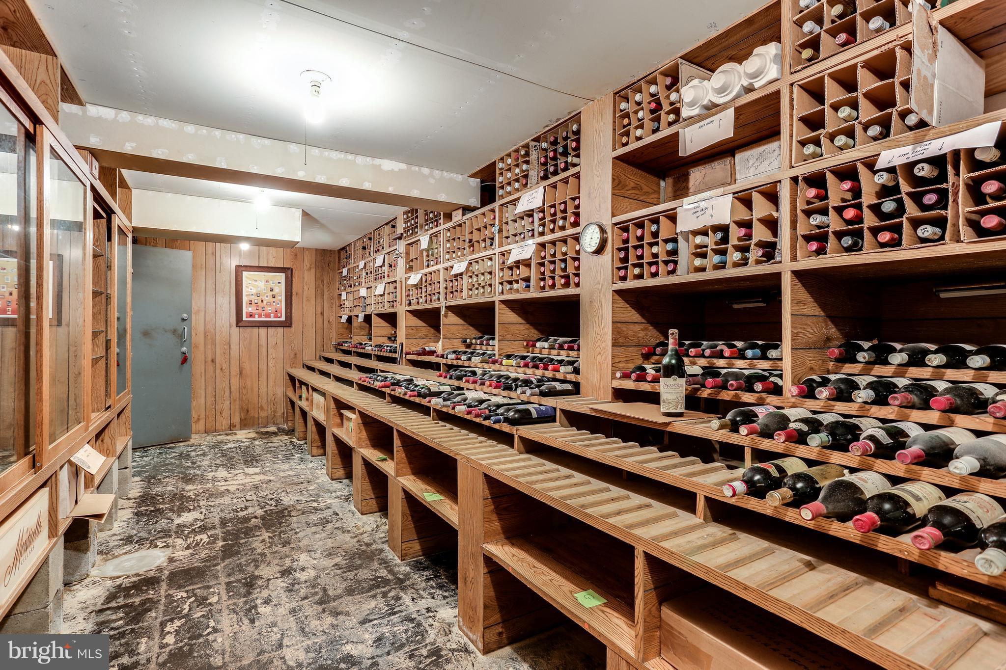 BEN OAKS ON SEVERN - Residential