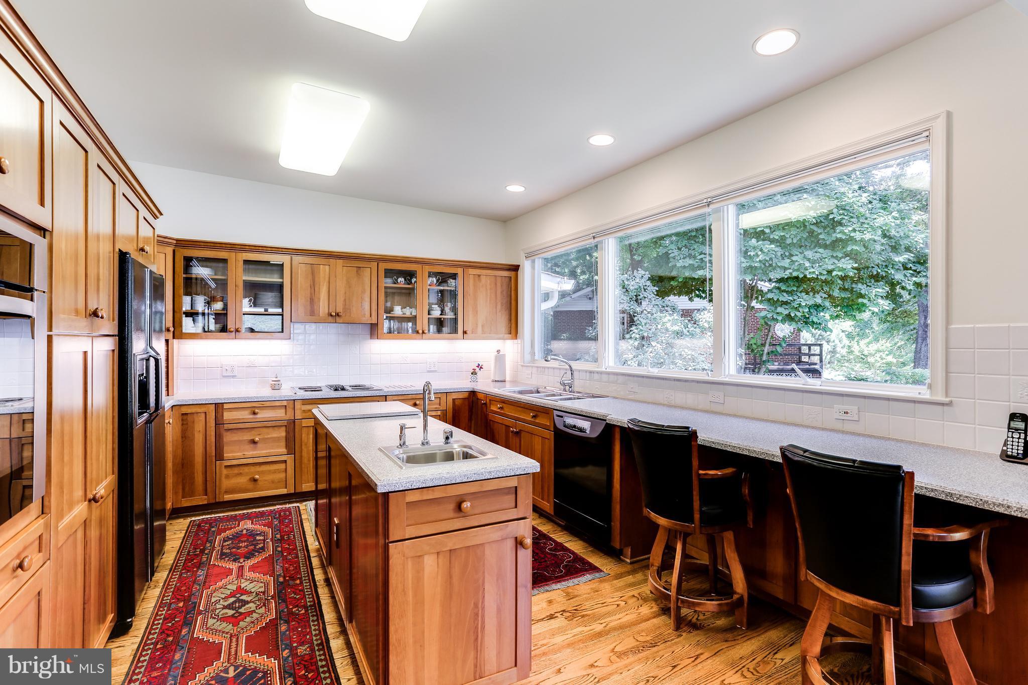 BEN OAKS ON SEVERN - Residential