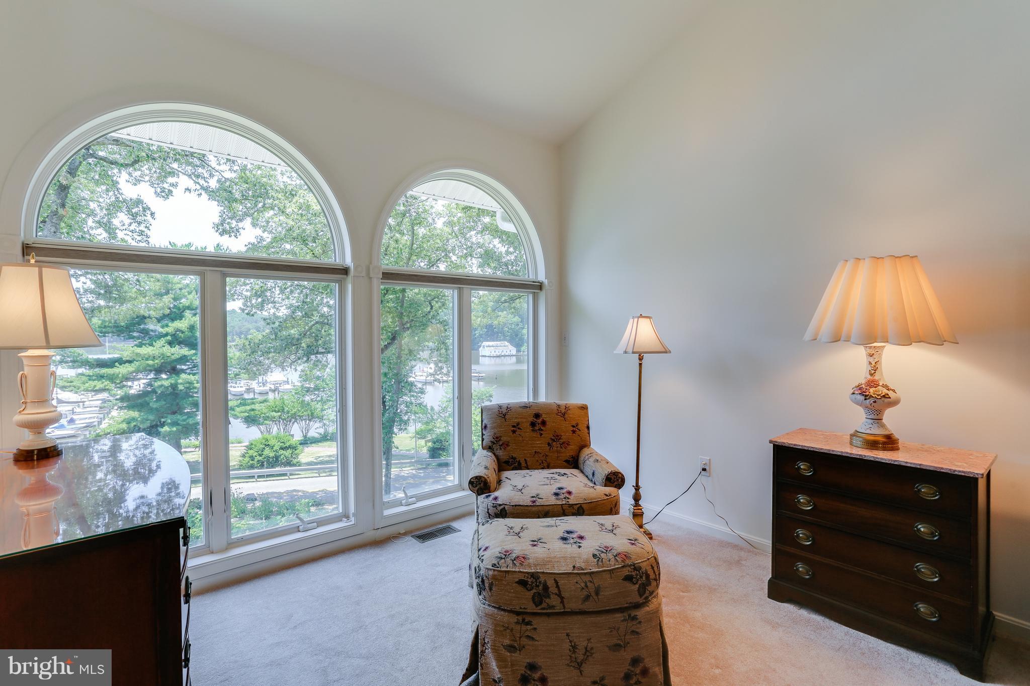 BEN OAKS ON SEVERN - Residential