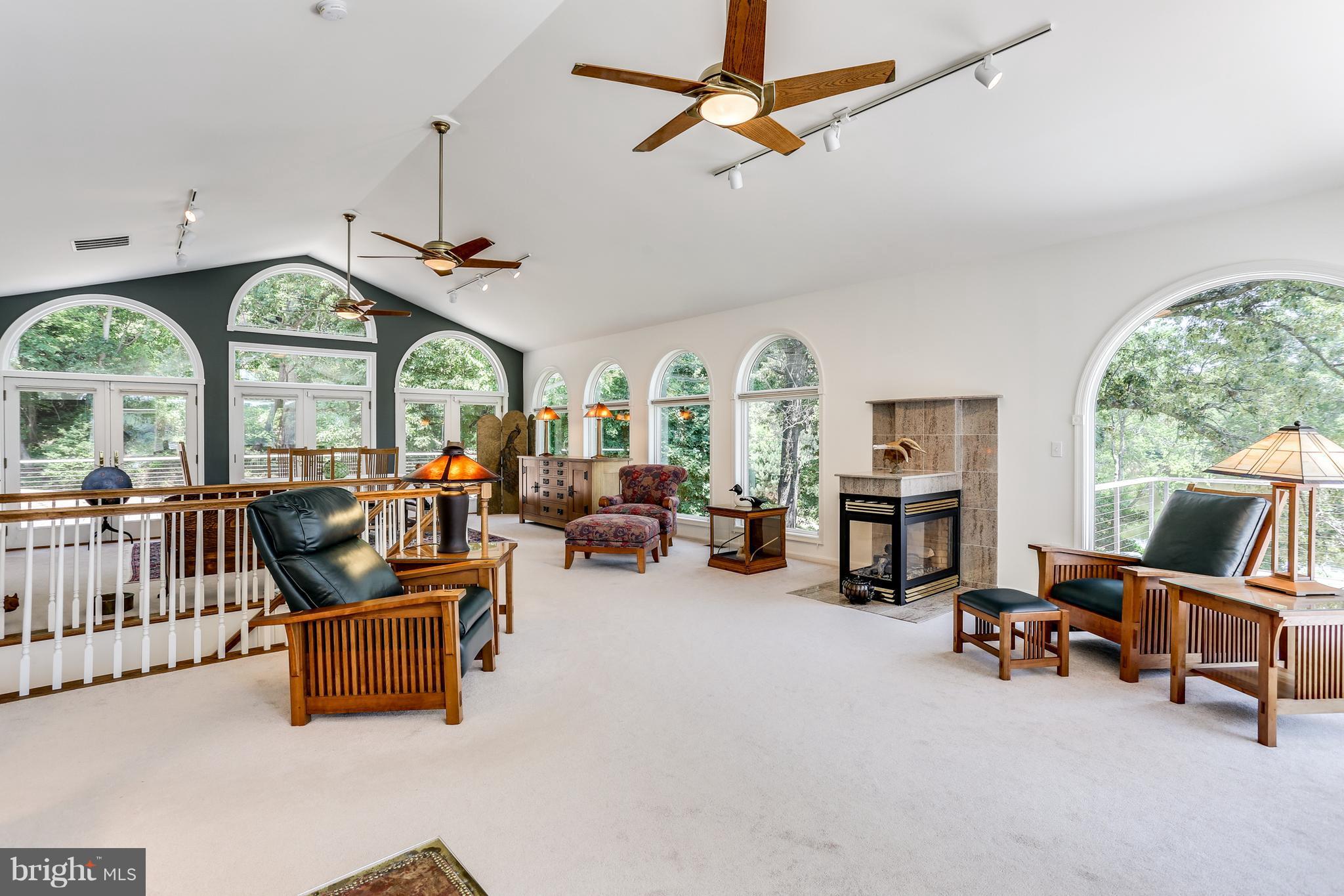 BEN OAKS ON SEVERN - Residential