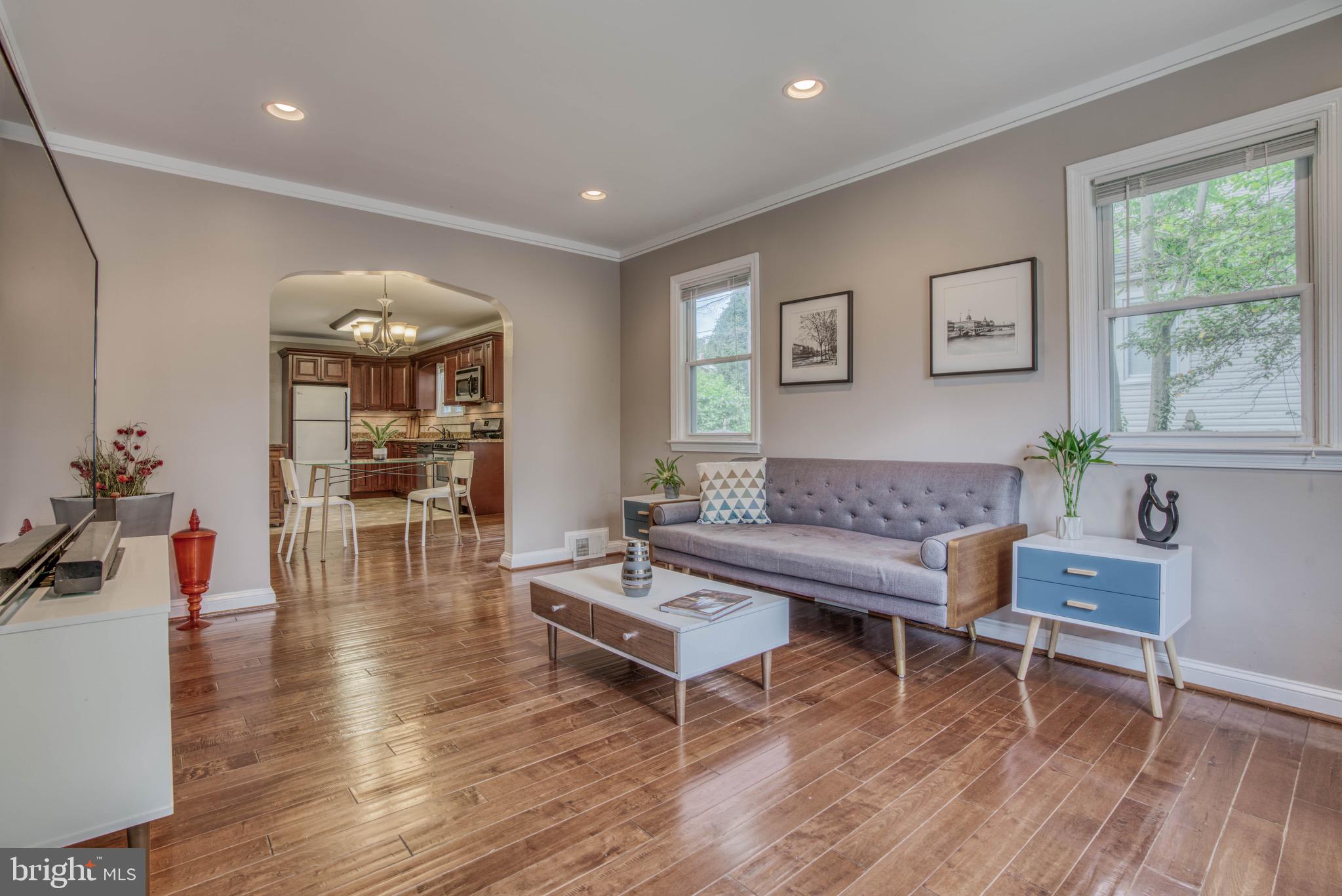 LAURAVILLE HISTORIC DISTRICT - Residential