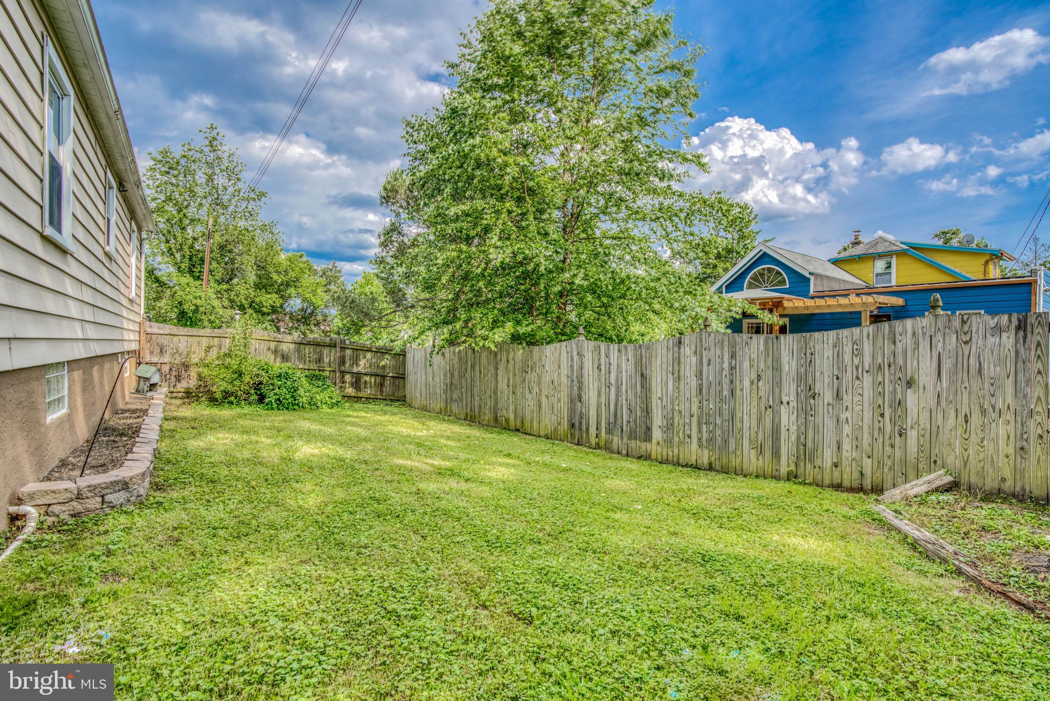 LAURAVILLE HISTORIC DISTRICT - Residential