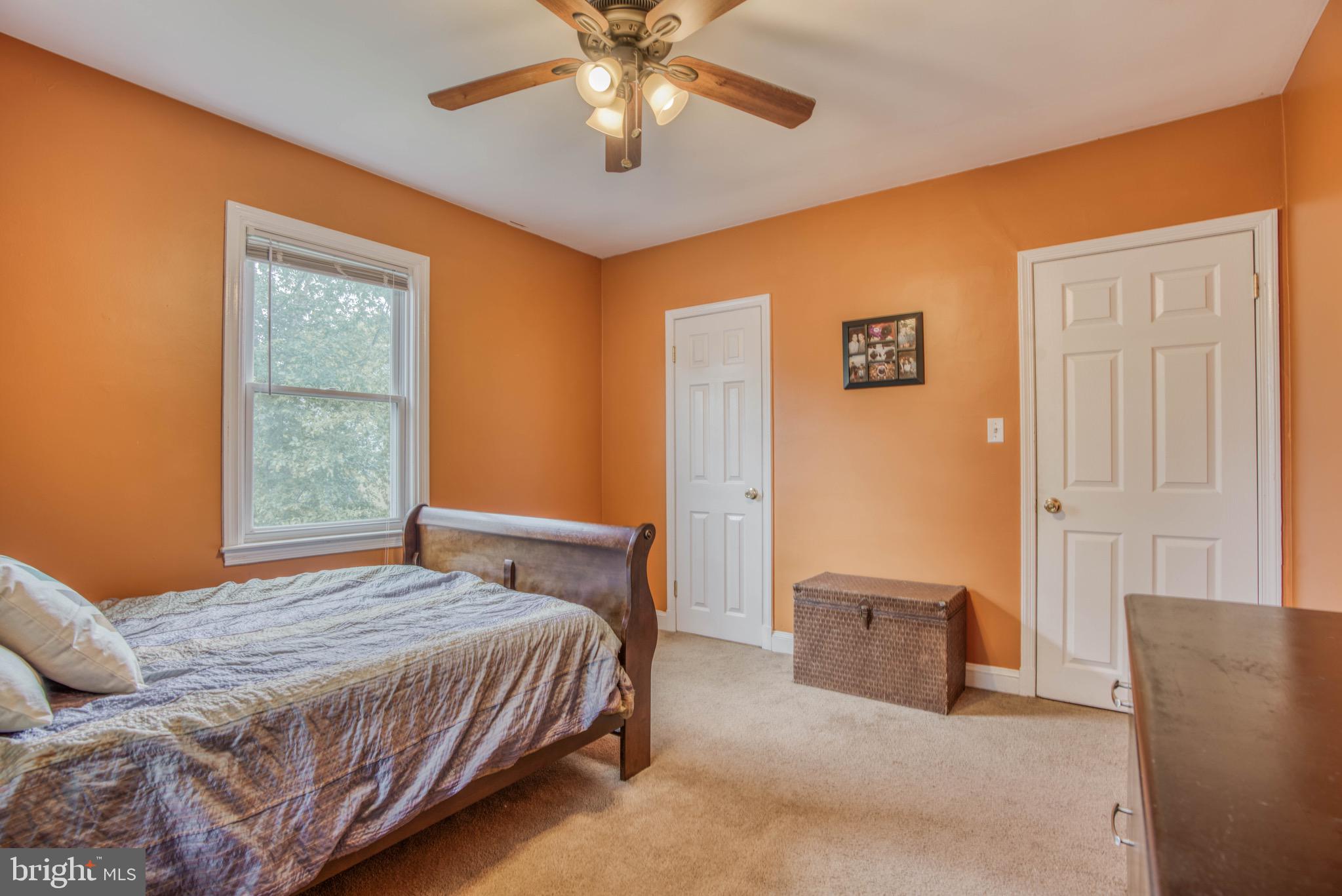 LAURAVILLE HISTORIC DISTRICT - Residential