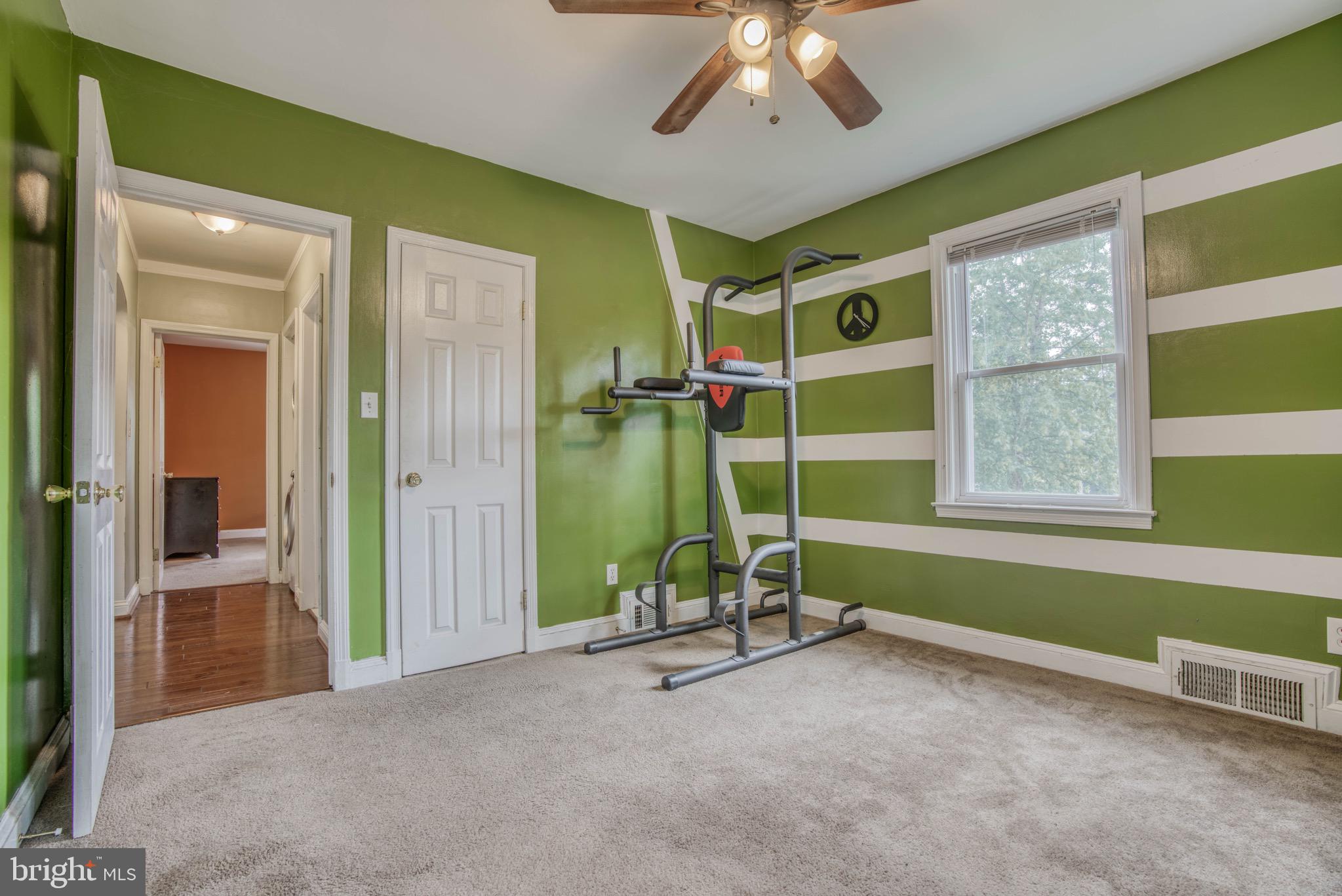 LAURAVILLE HISTORIC DISTRICT - Residential