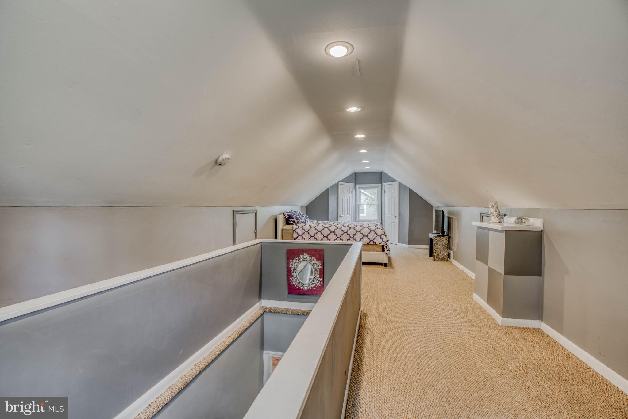 LAURAVILLE HISTORIC DISTRICT - Residential