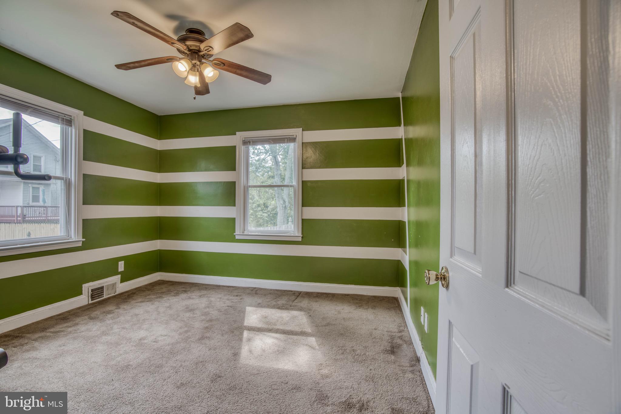 LAURAVILLE HISTORIC DISTRICT - Residential