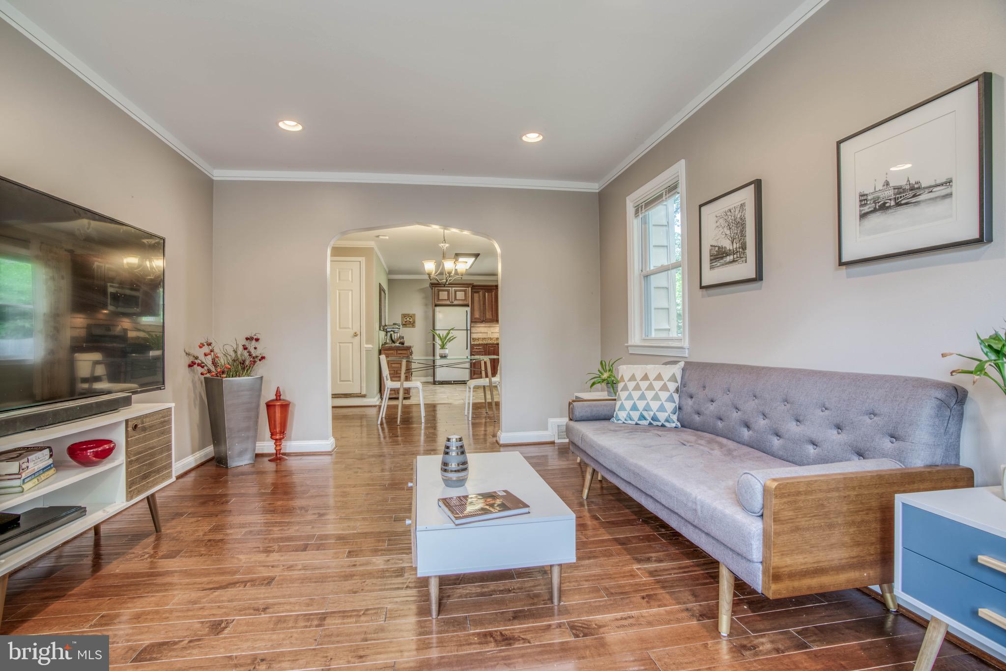 LAURAVILLE HISTORIC DISTRICT - Residential