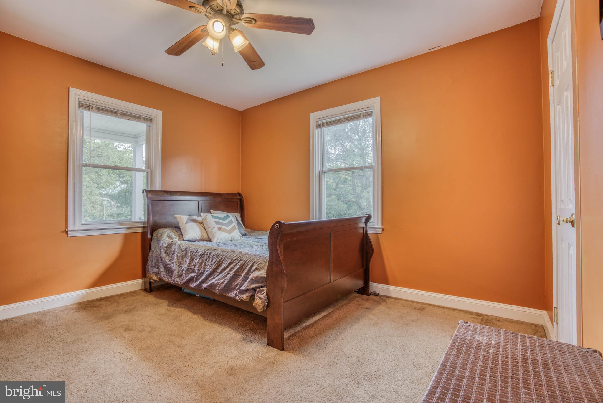 LAURAVILLE HISTORIC DISTRICT - Residential