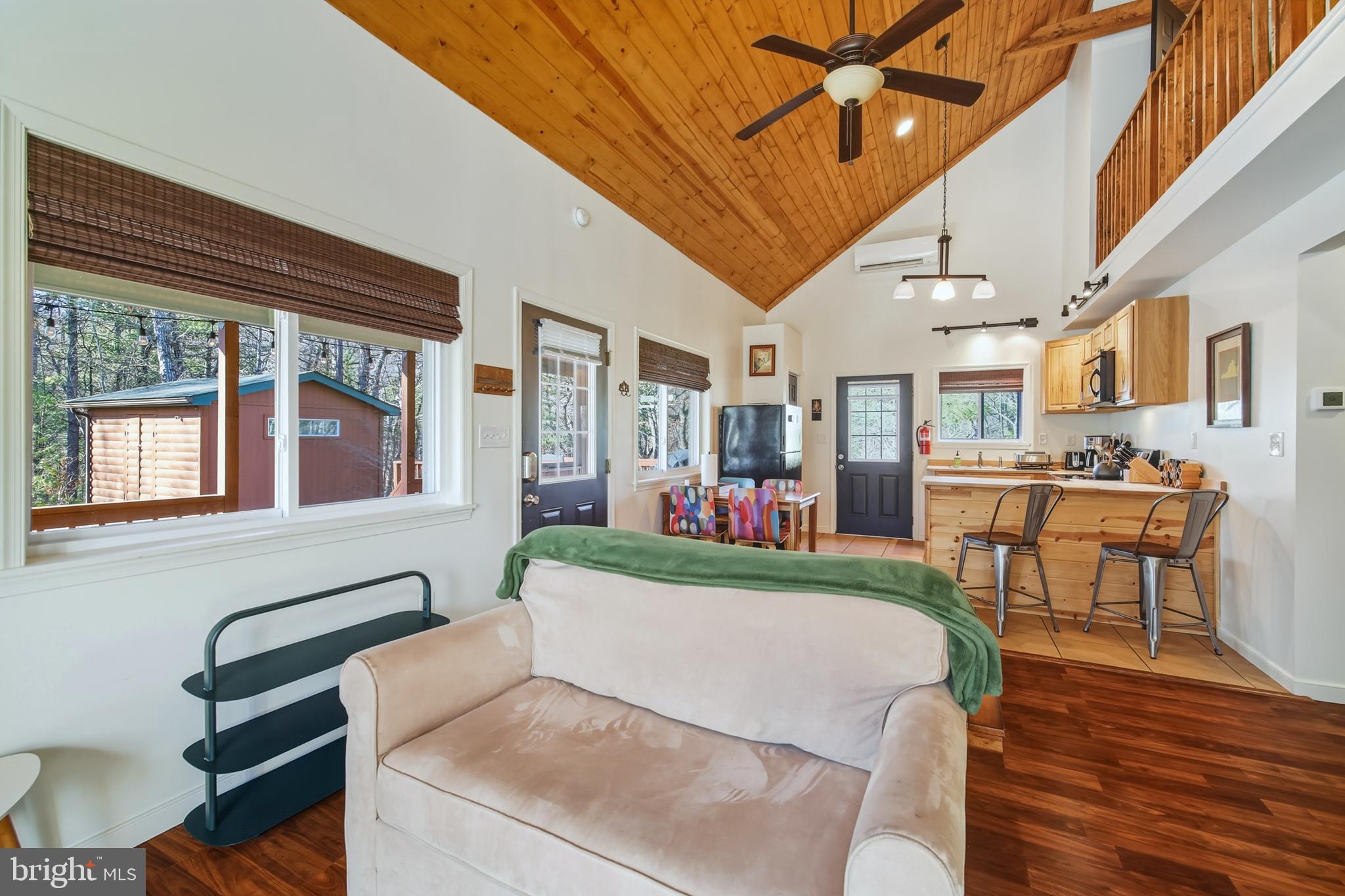 ALPINE ACRES - Residential