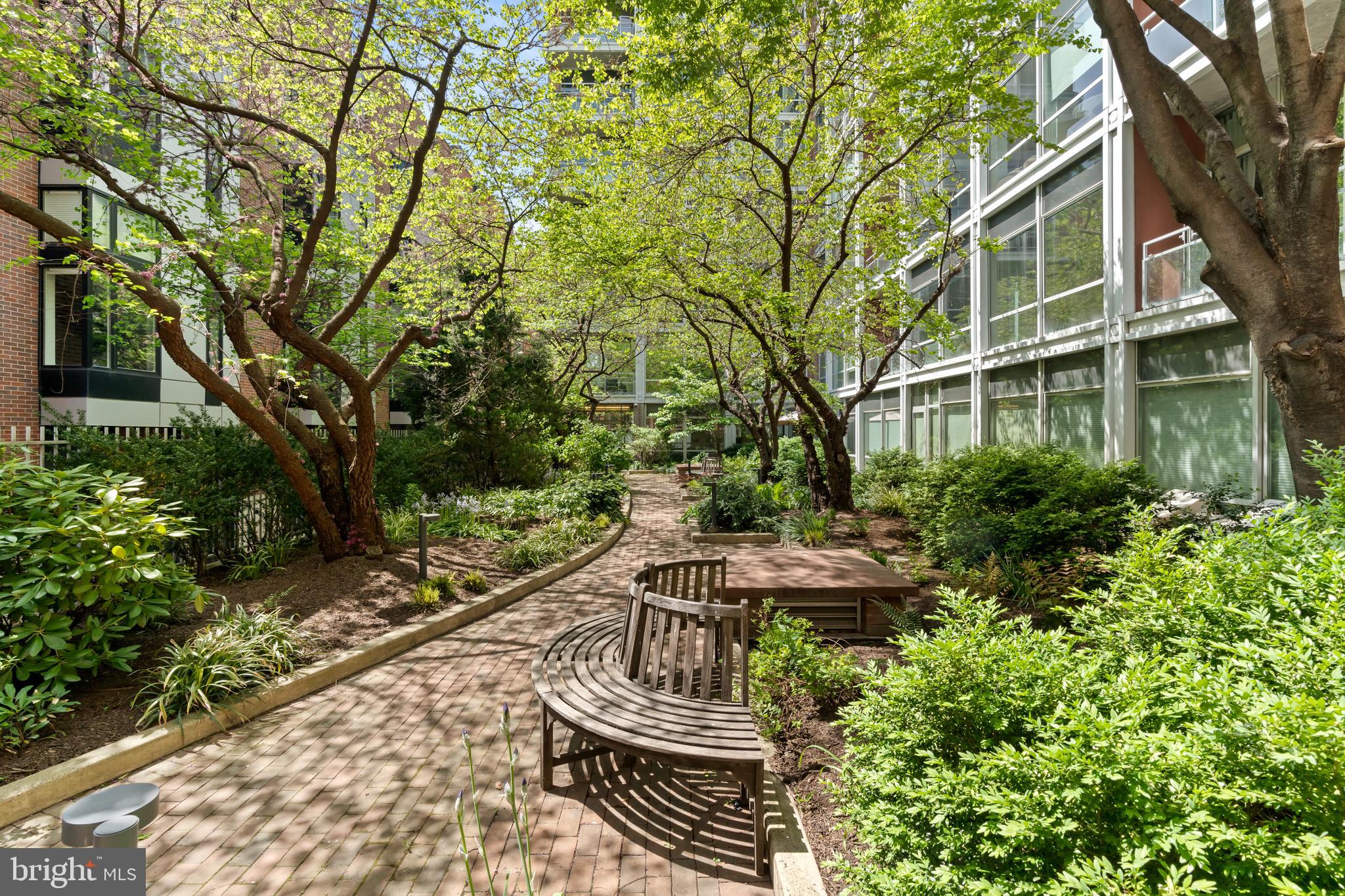 OLD CITY - Residential