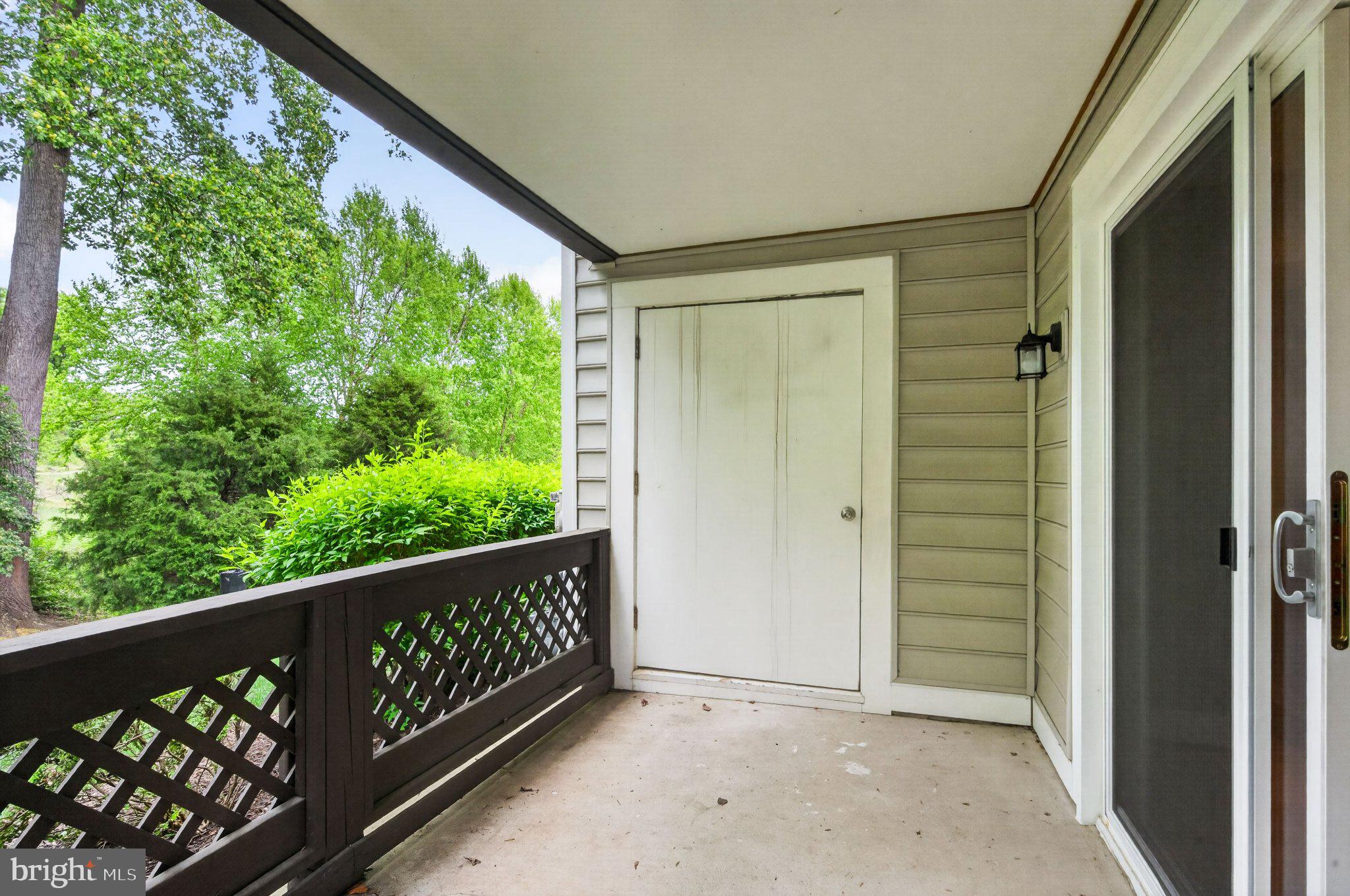 THE OAKTON - Residential