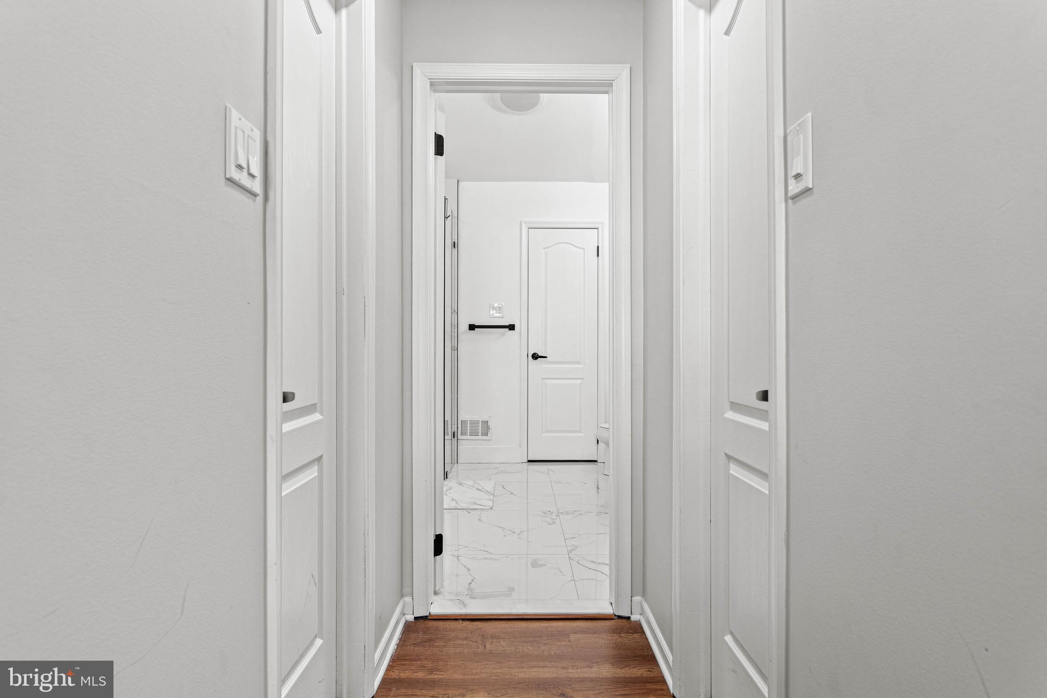 REBEL HILL - Residential