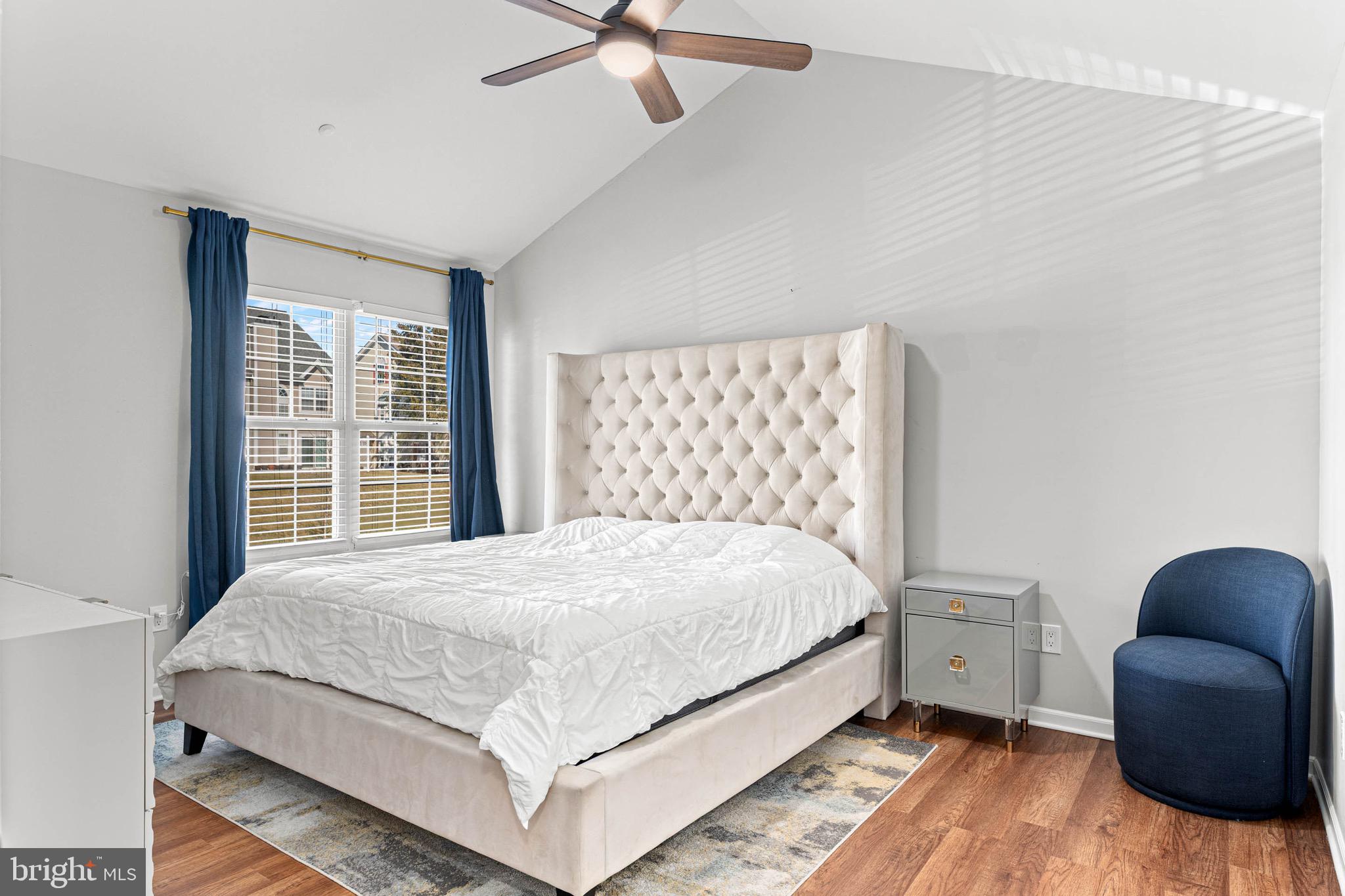 REBEL HILL - Residential