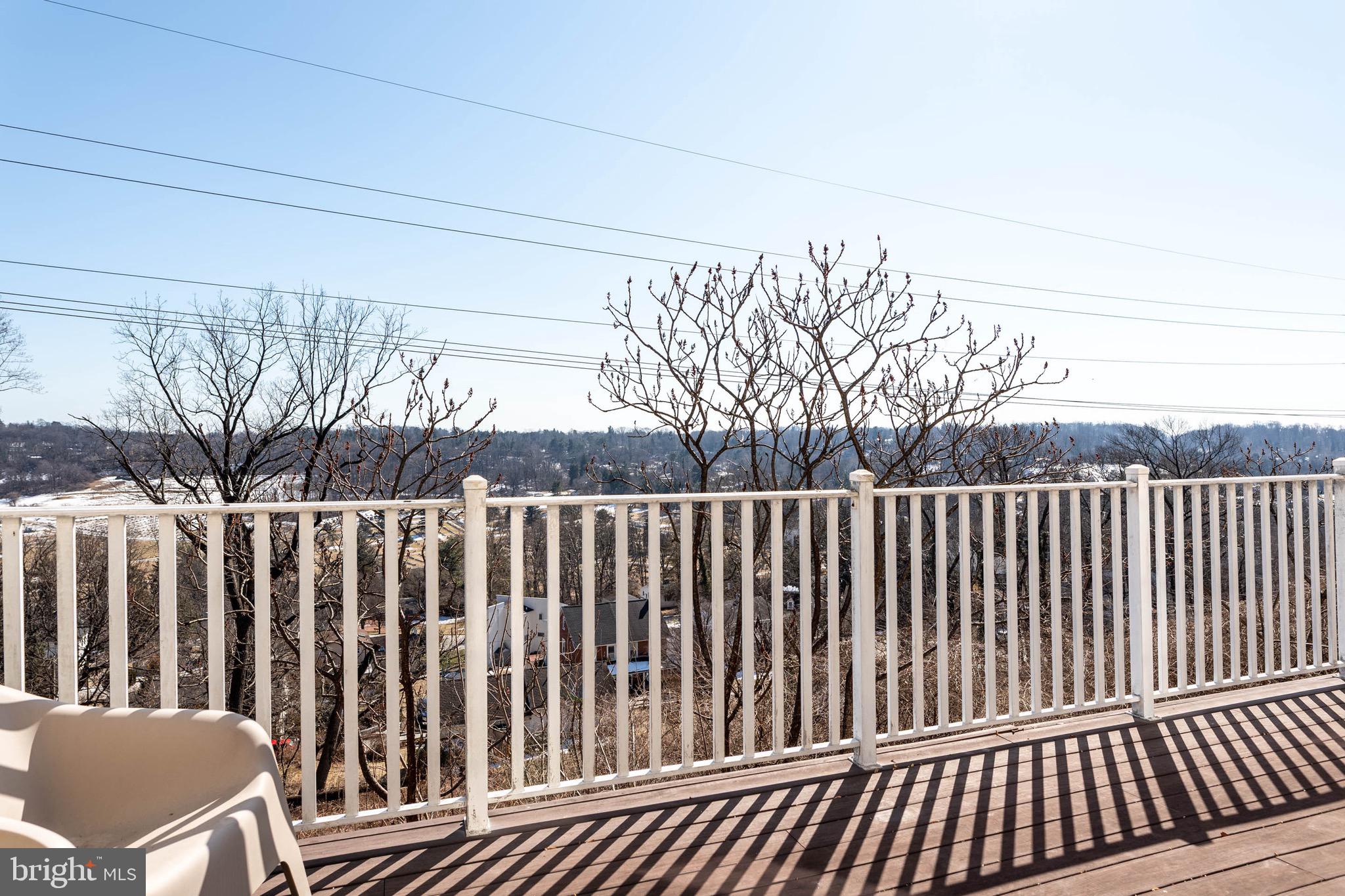 REBEL HILL - Residential