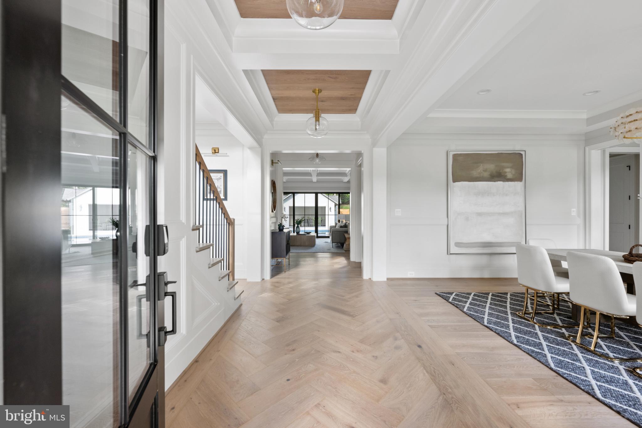 CLEARVIEW MANOR - Residential