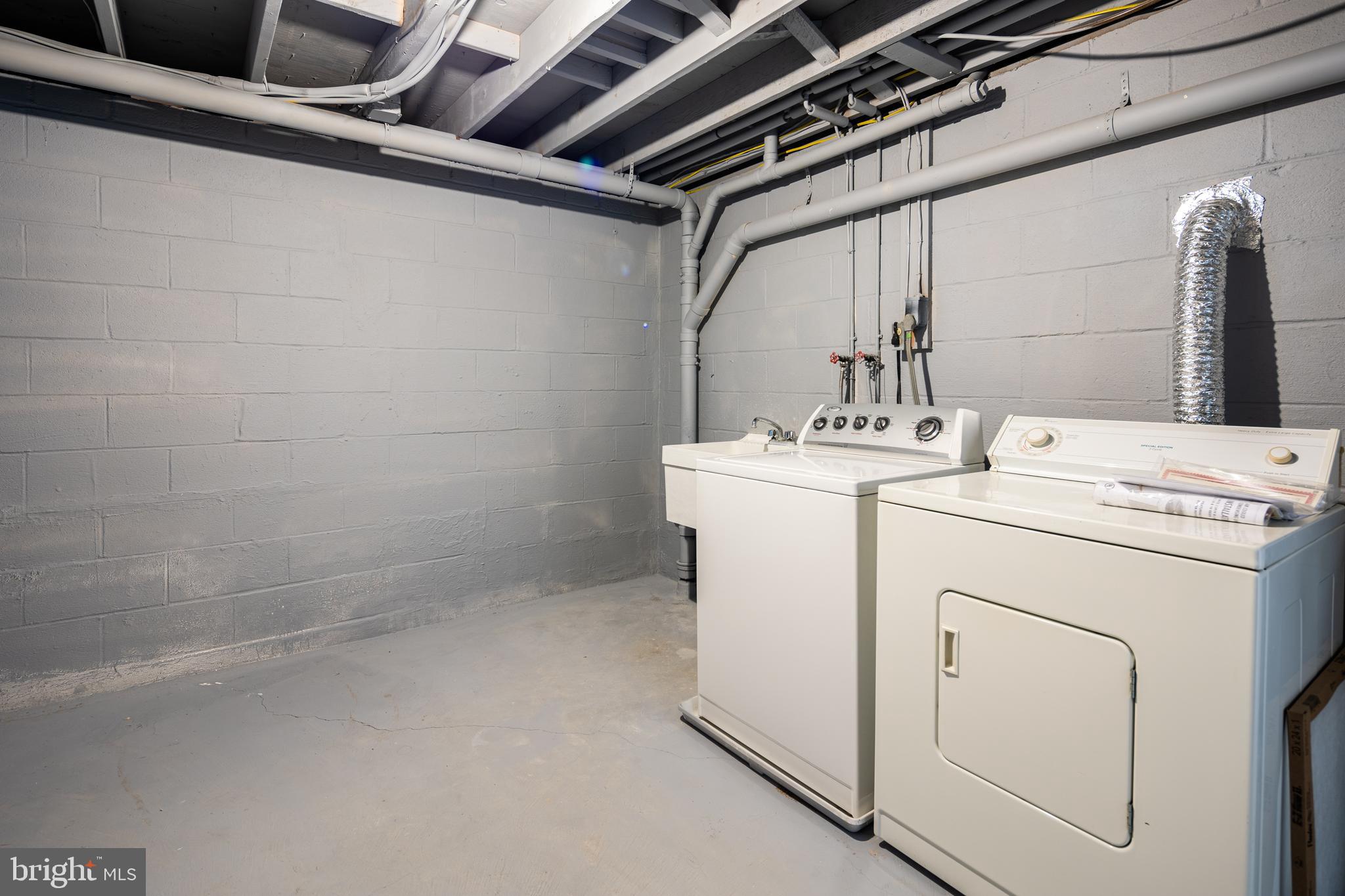 ROSEDALE FARMS - Residential