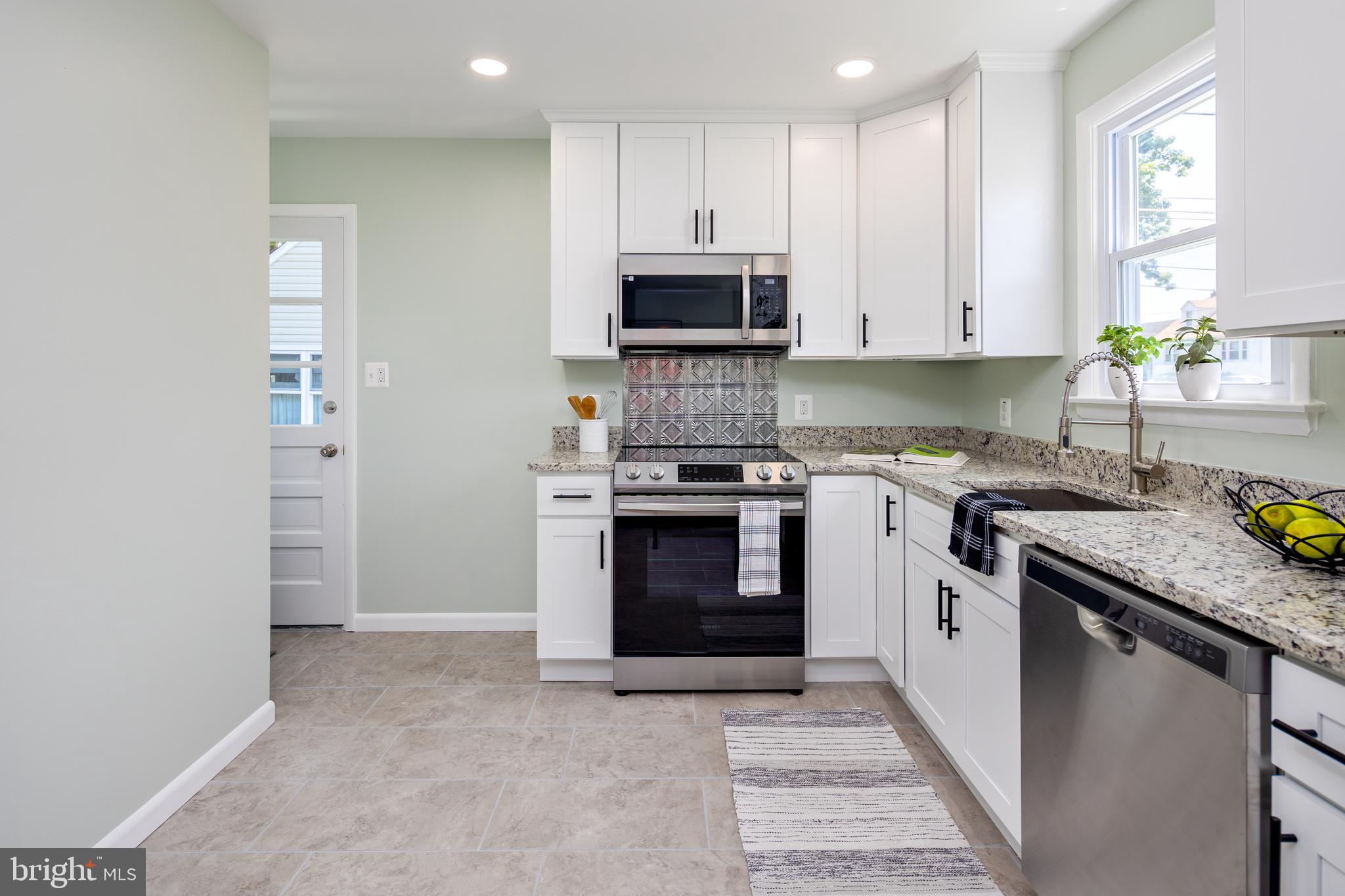 ROSEDALE FARMS - Residential