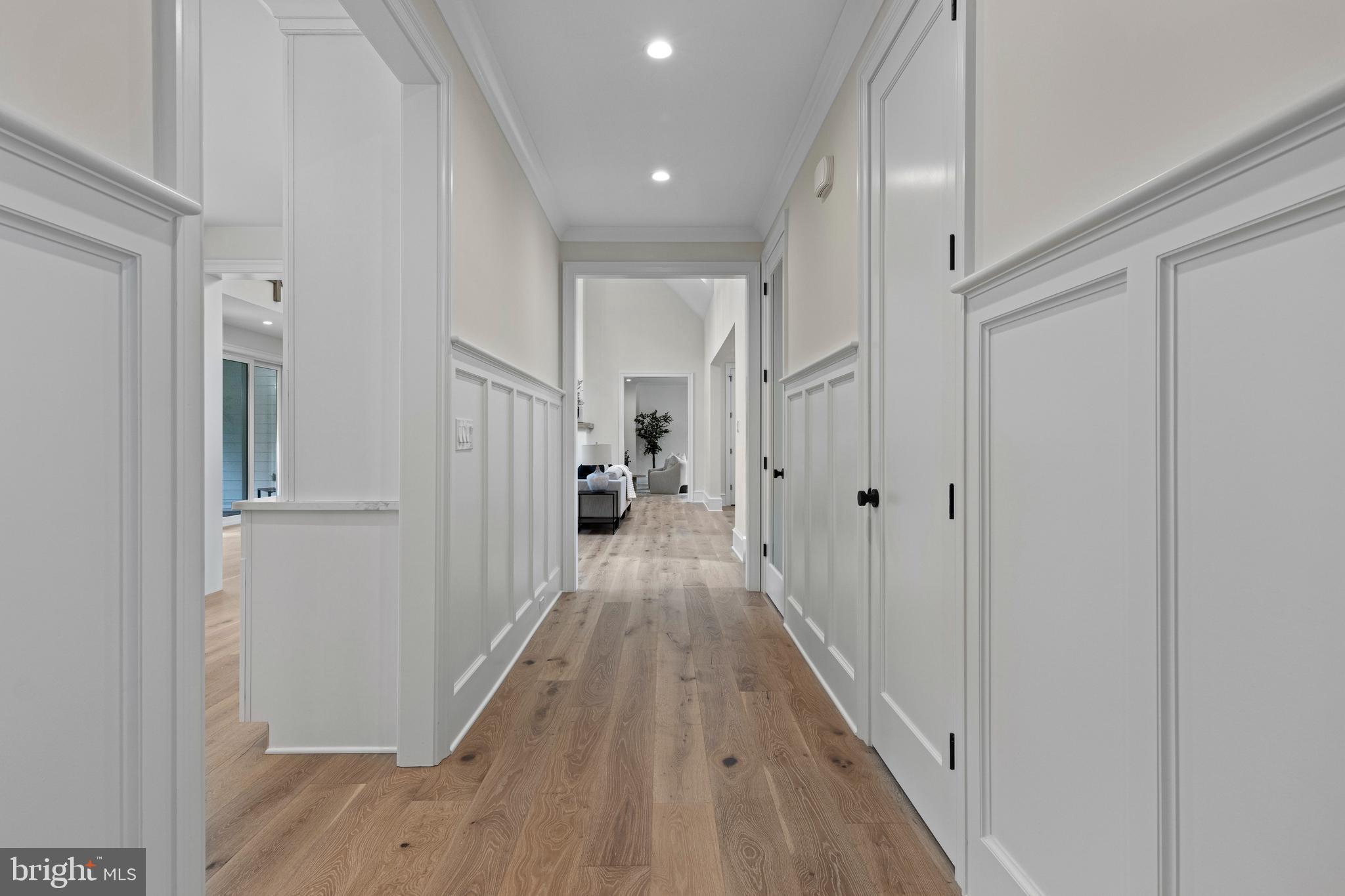 NEWTOWN SQ - Residential