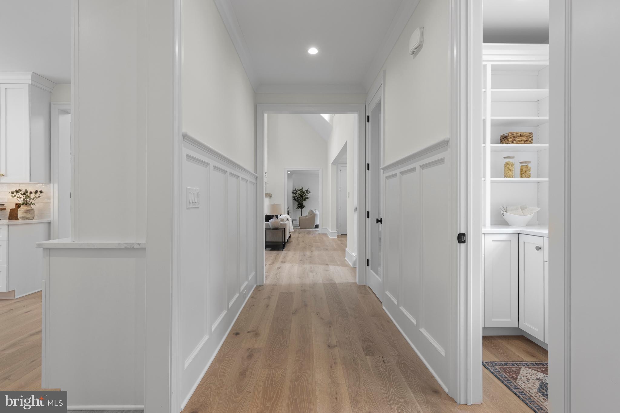 NEWTOWN SQ - Residential