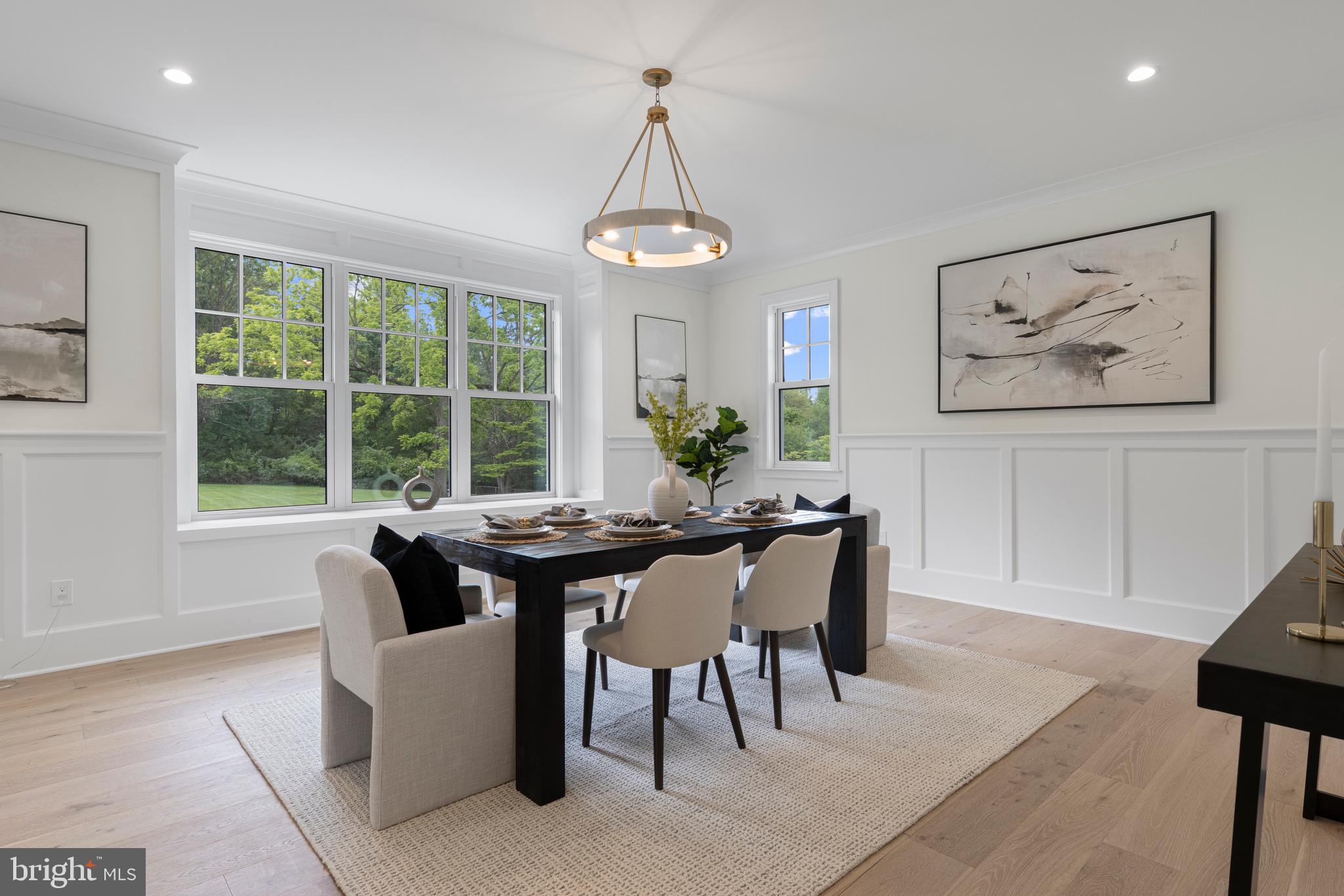 NEWTOWN SQ - Residential