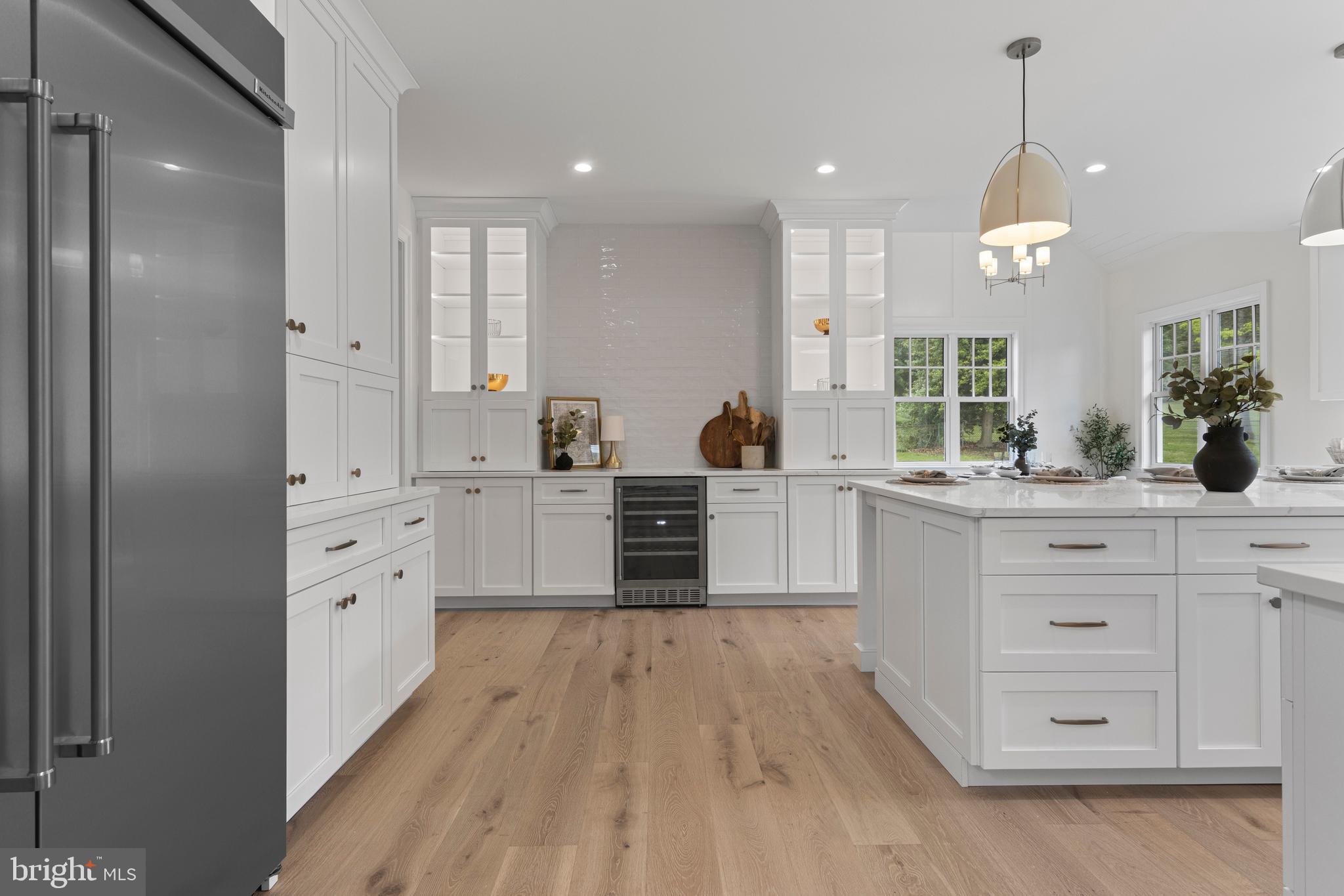 NEWTOWN SQ - Residential