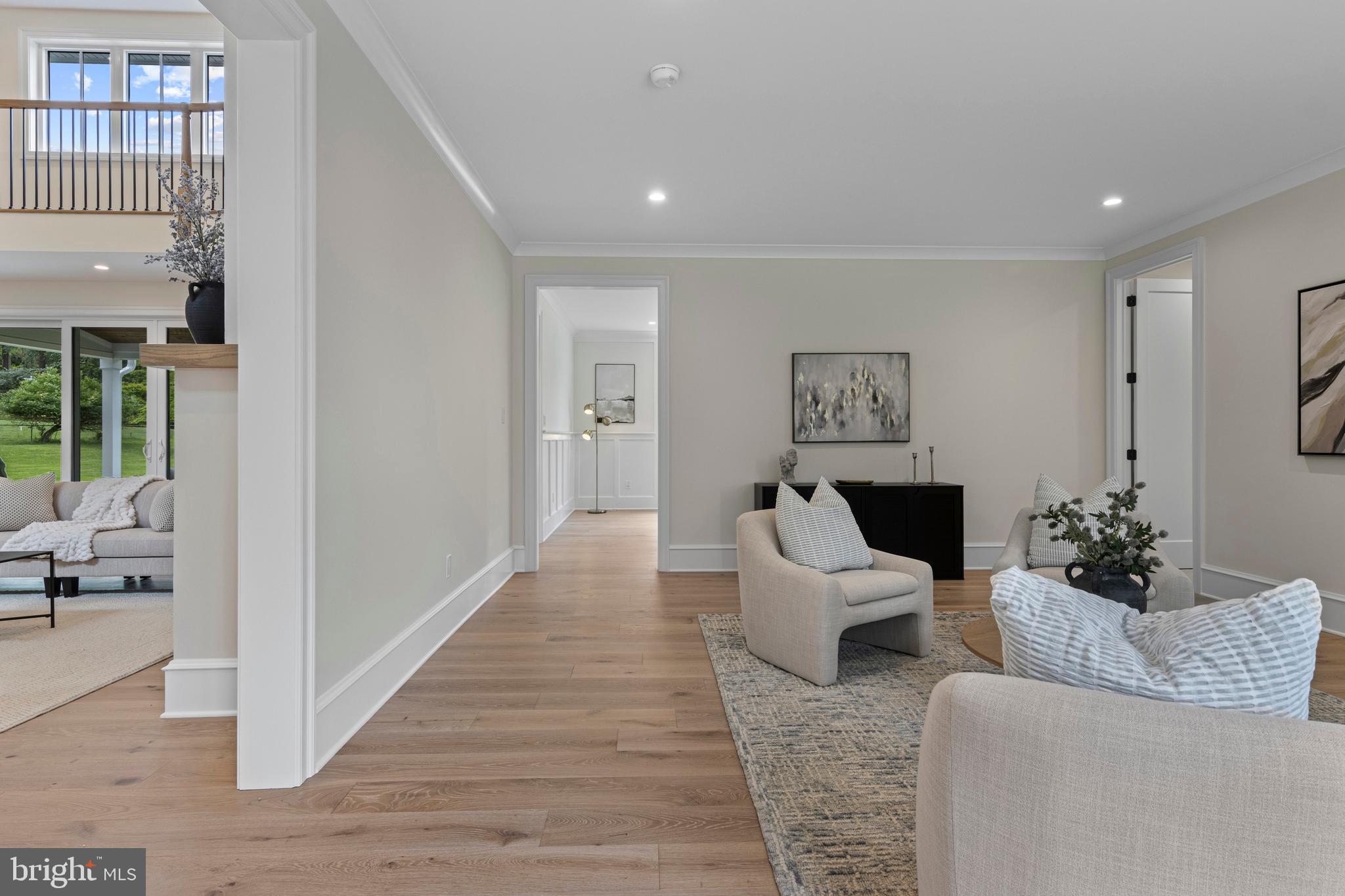 NEWTOWN SQ - Residential