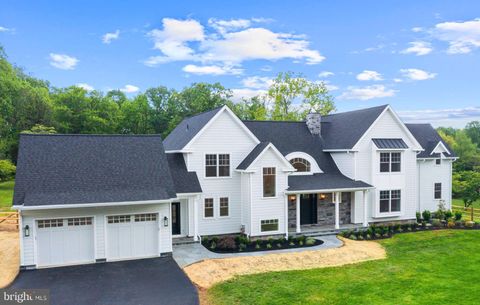 3718 GRADYVILLE ROAD NEWTOWN SQUARE PA 19073