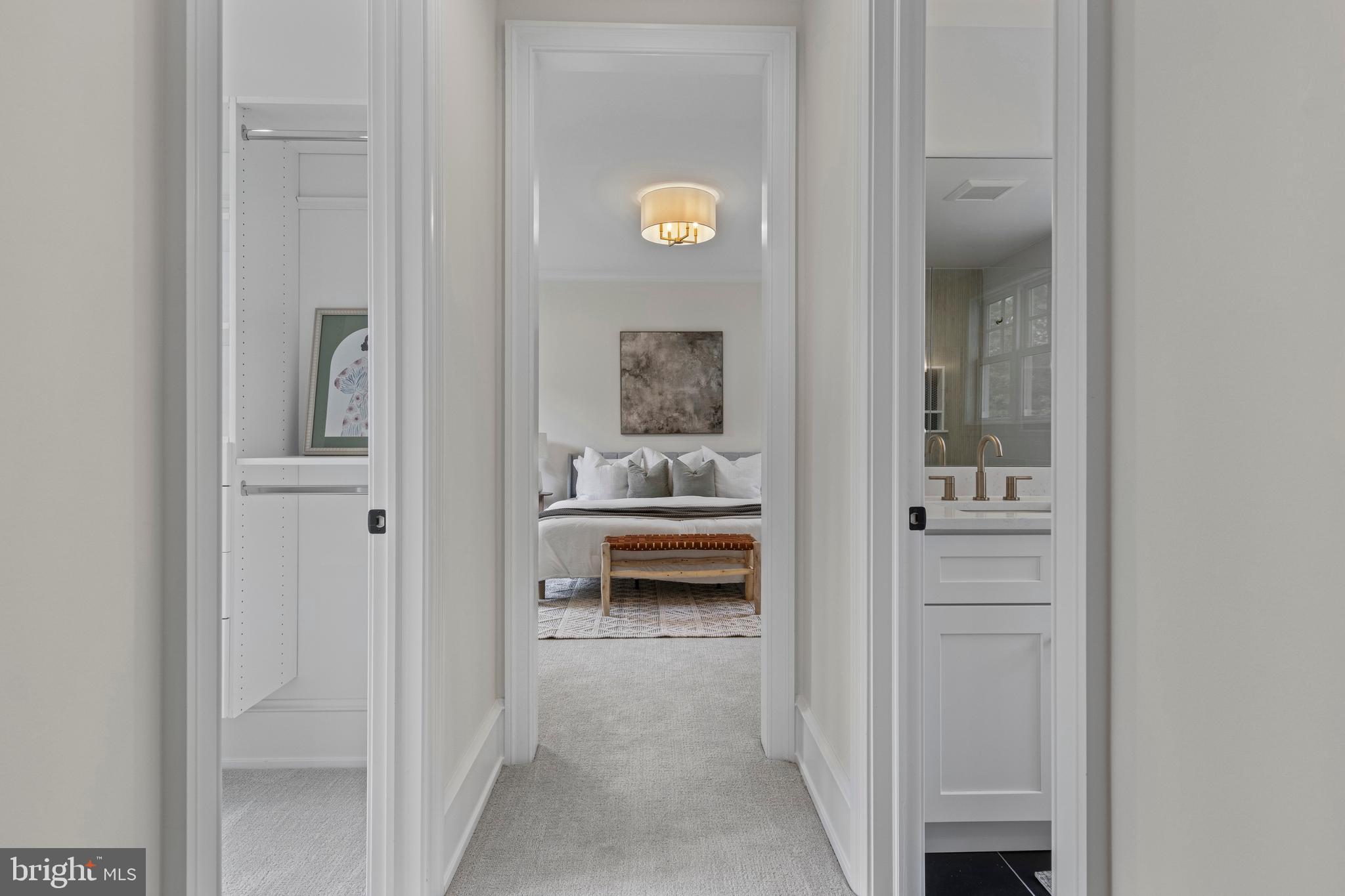 NEWTOWN SQ - Residential