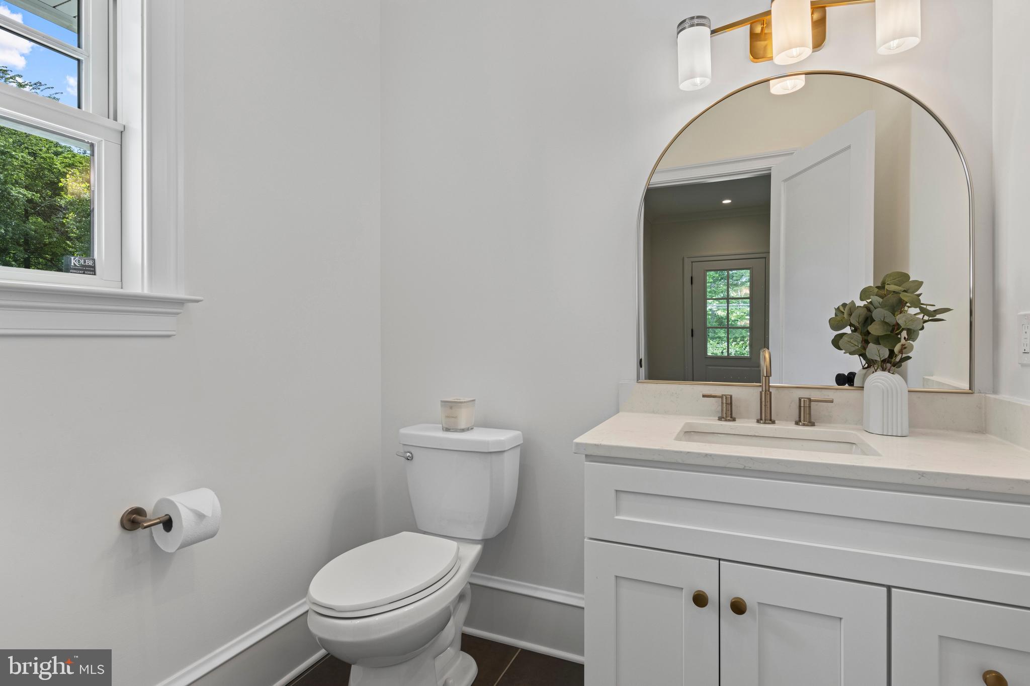 NEWTOWN SQ - Residential