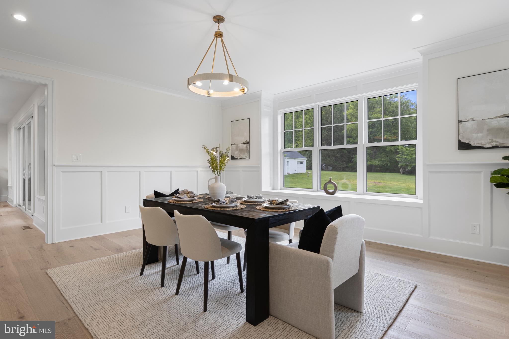NEWTOWN SQ - Residential