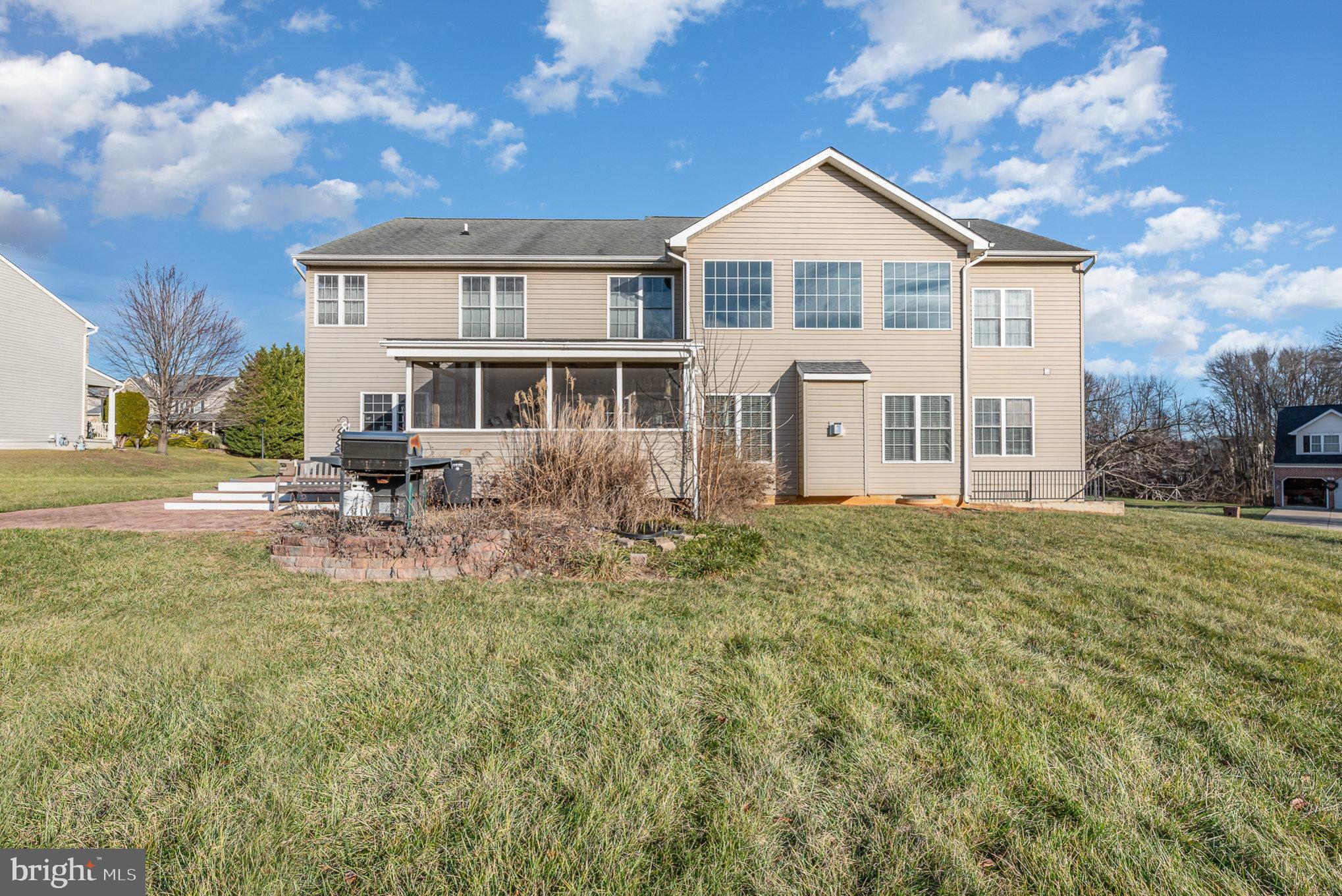 GREENS AT ROCK GLENN - Residential