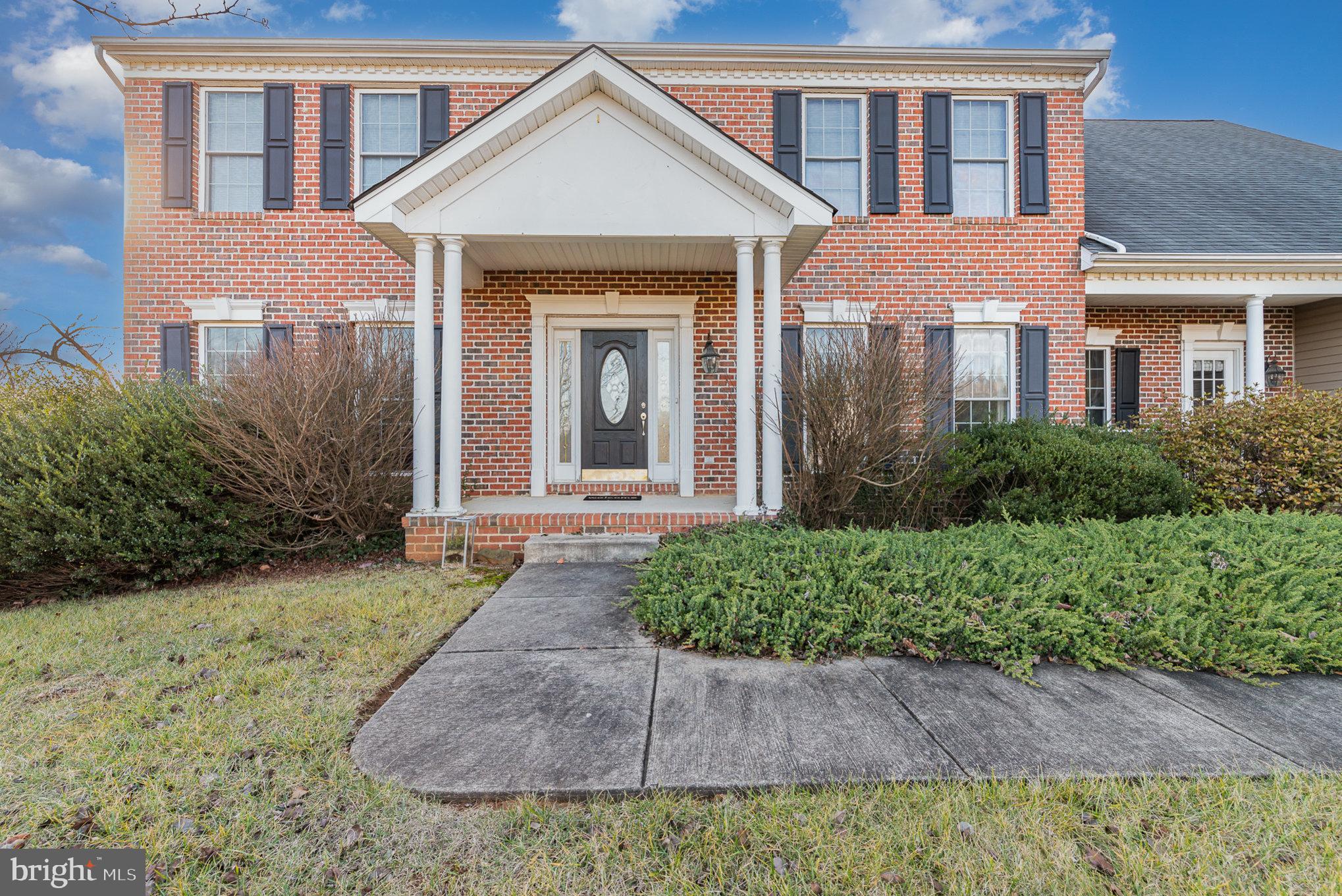 GREENS AT ROCK GLENN - Residential